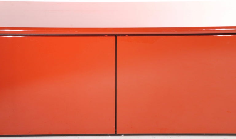 Post Modern Italian Lacquer Sideboard by Stoppino and Acerbis For Sale 12