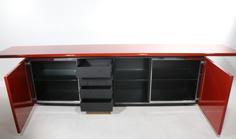 Post Modern Italian Lacquer Sideboard by Stoppino and Acerbis For Sale 2