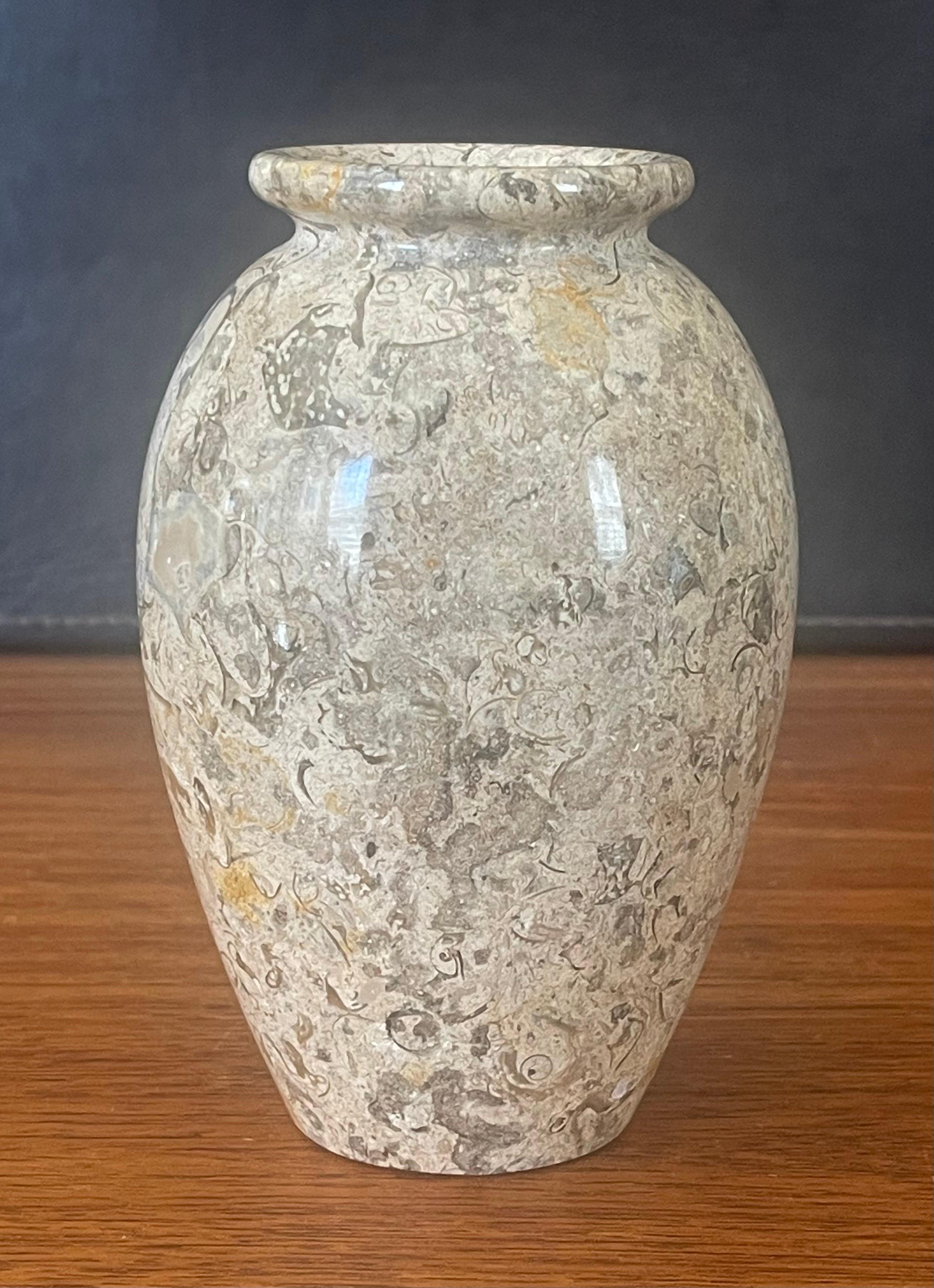 20th Century Post-Modern Italian Marble Vase For Sale