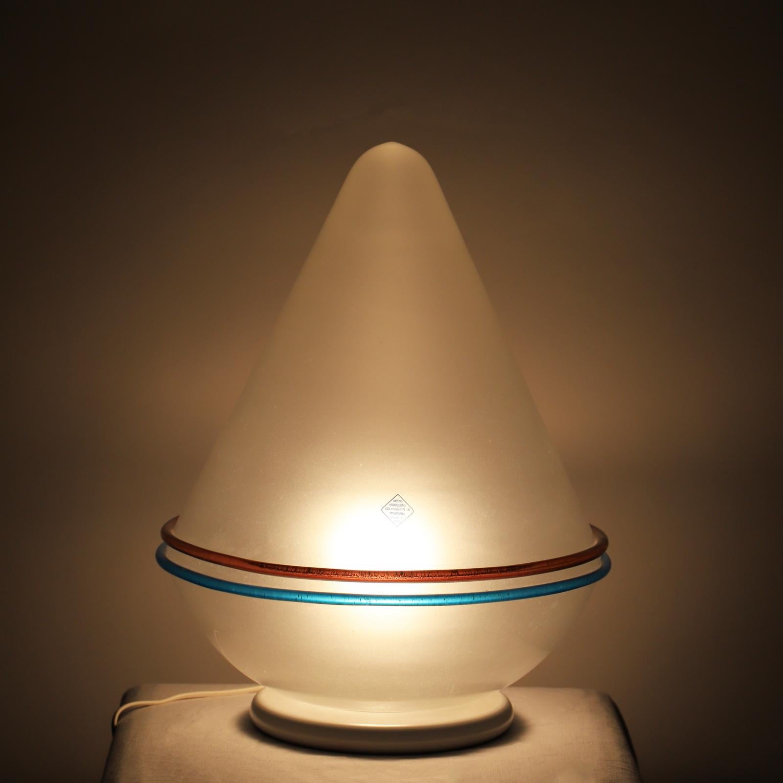 Post-Modern Italian Murano Glass Cone Table Lamp by for De Majo Luce For Sale 2