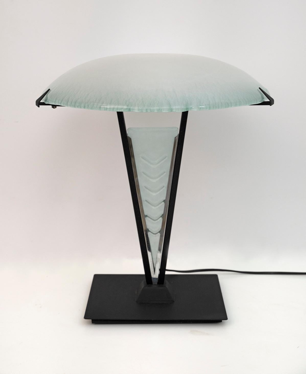 Post Modern Italian Murano Glass Mushroom Table Lamp, 1980s In Good Condition For Sale In Puglia, Puglia