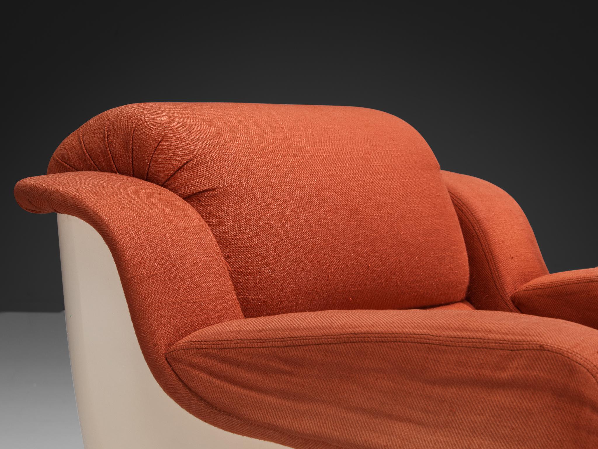 Postmodernes italienisches Paar Loungesessel aus Fiberglas und roter Polsterung, postmodern 6