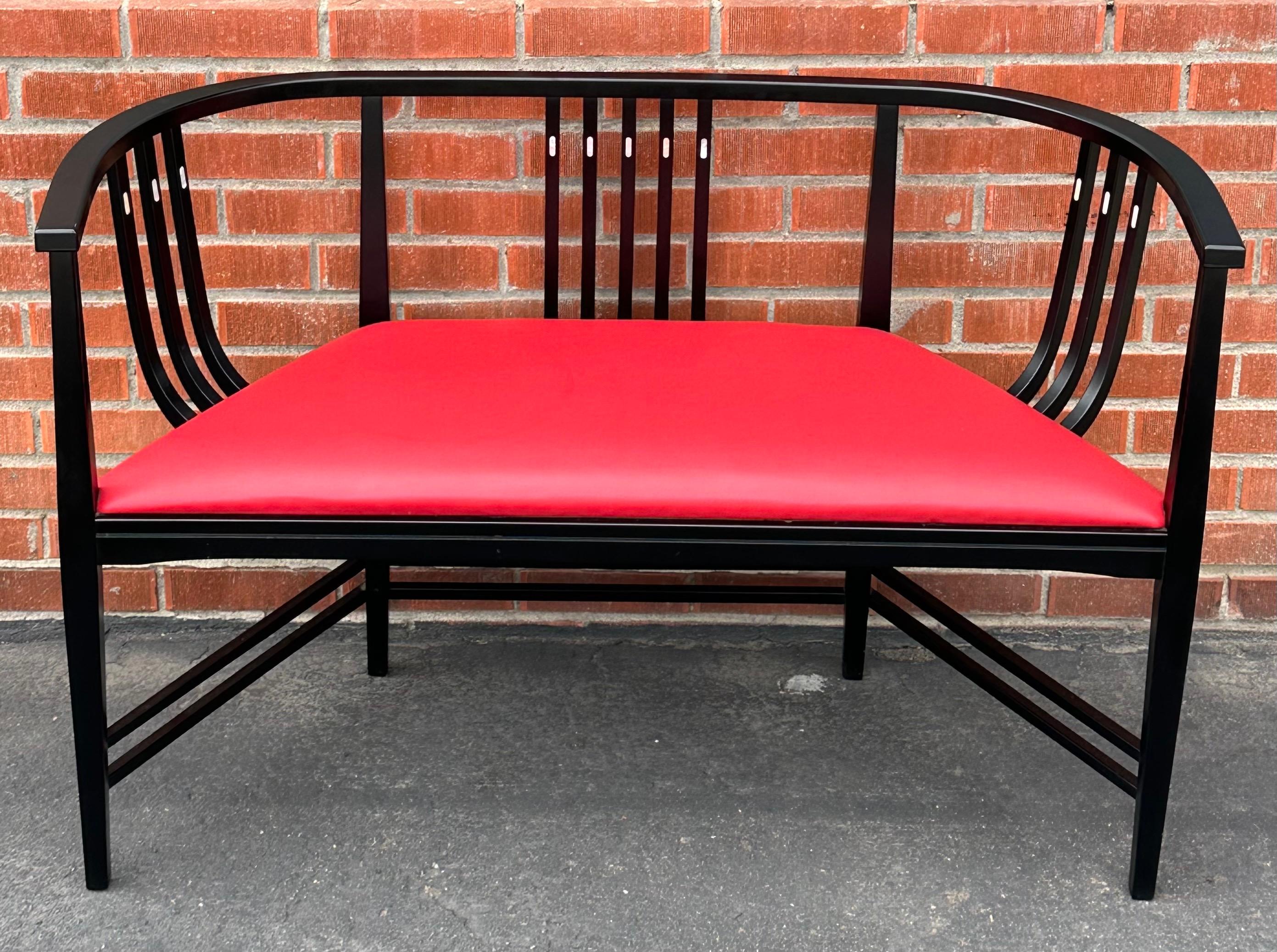 Post-Modern Italian Settee in the Style of Ernest Archibald Taylor For Sale 6