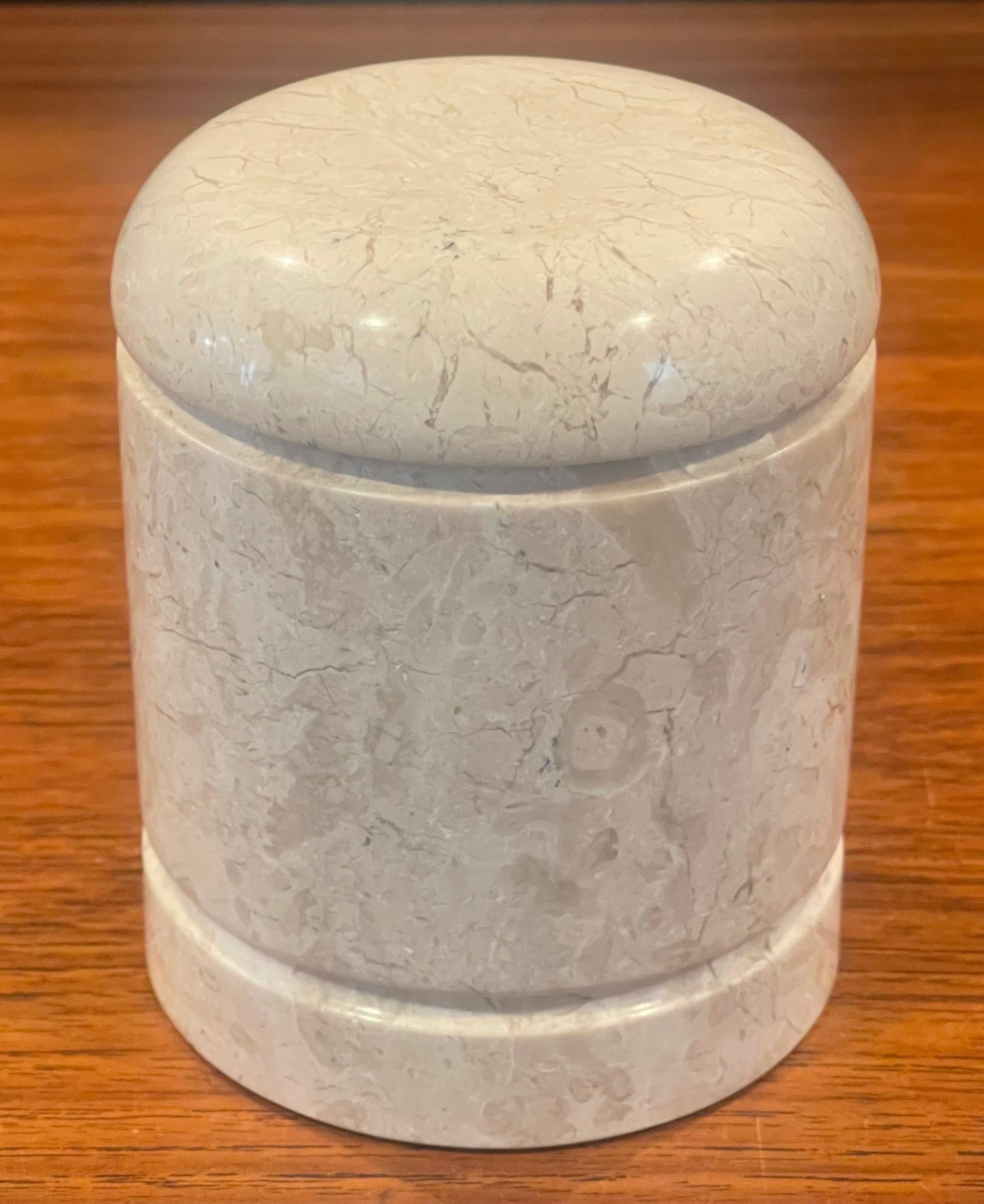 Post-Modern Italian Travertine Lidded Jar For Sale 2