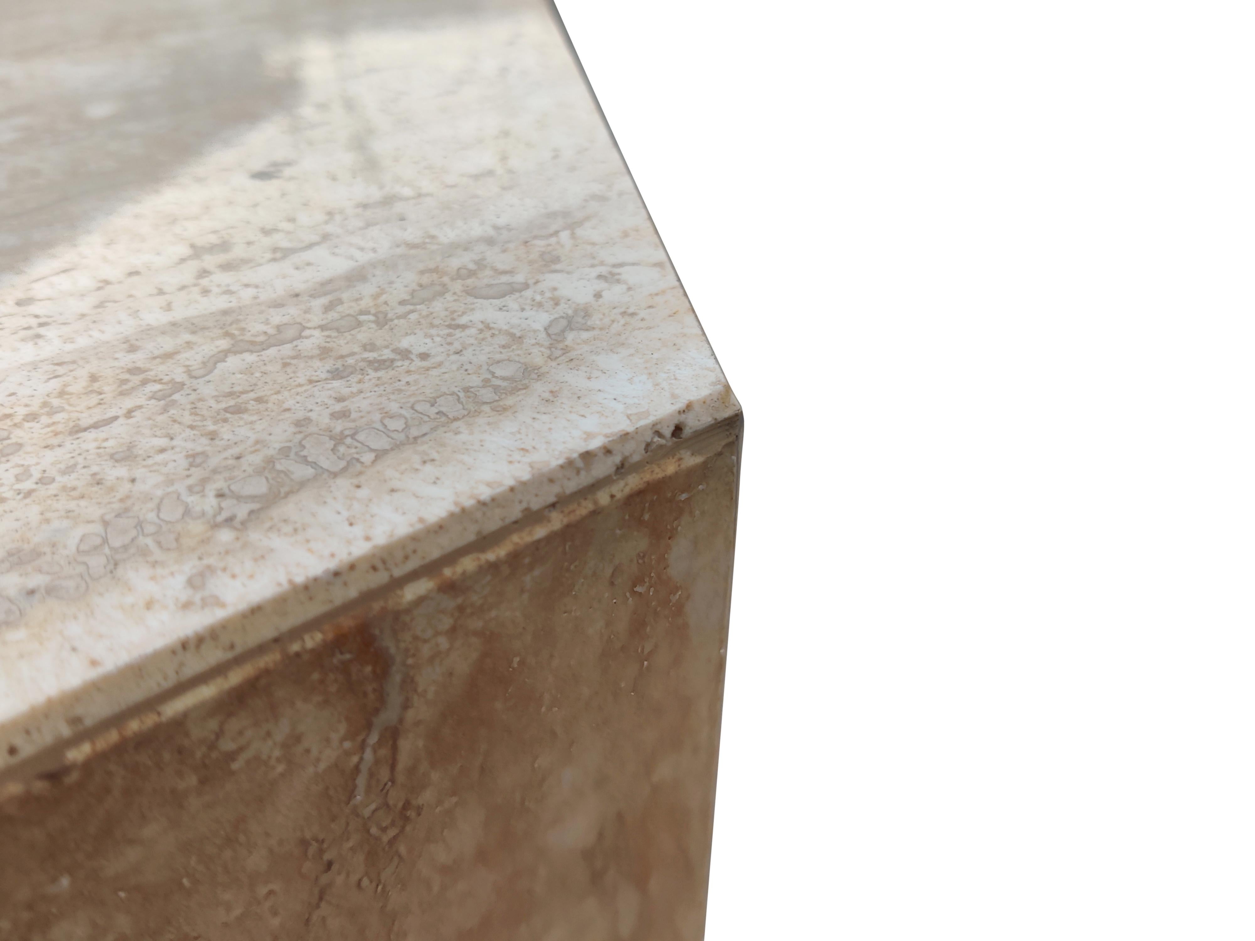 Post-Modern Italian Travertine Marble Hexagonal Side Table, 1970s For Sale 1