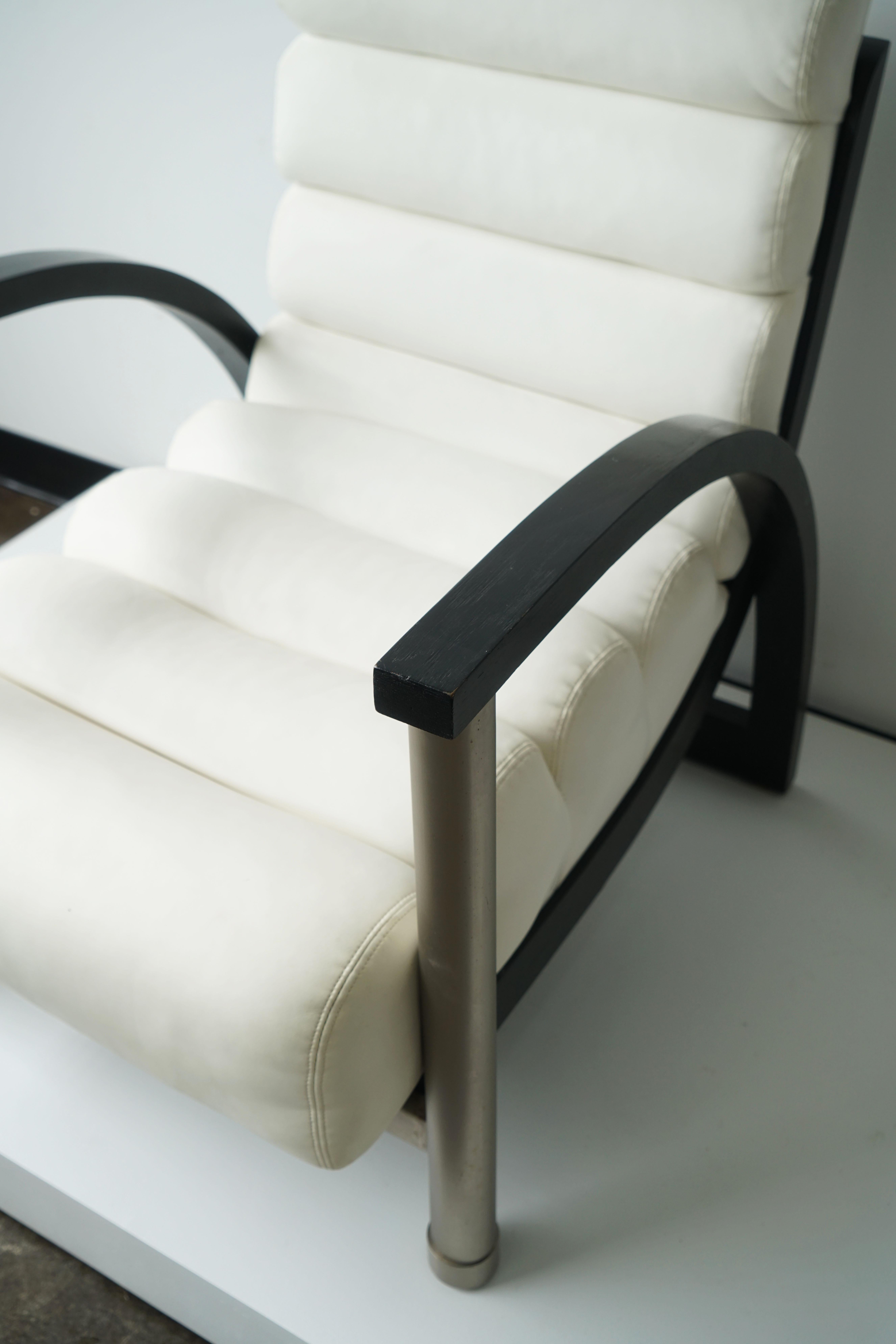 Post Modern Jay Spectre Eclipse Lounge Chair in White Leather for Century 4