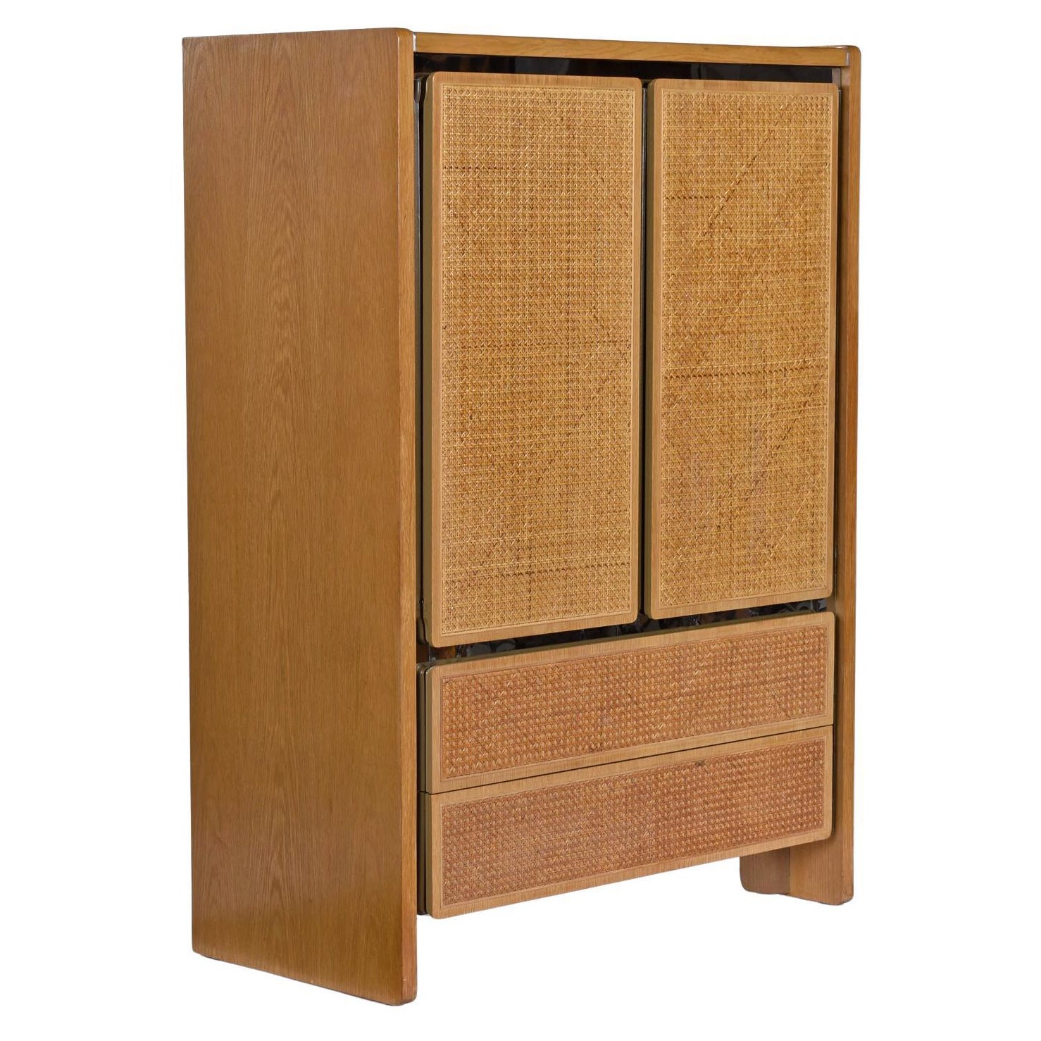 Armoire à vêtements pour hommes I Modern John Stuart Chrome Accent Cane Front Gentlemens Dresser Armoire en vente