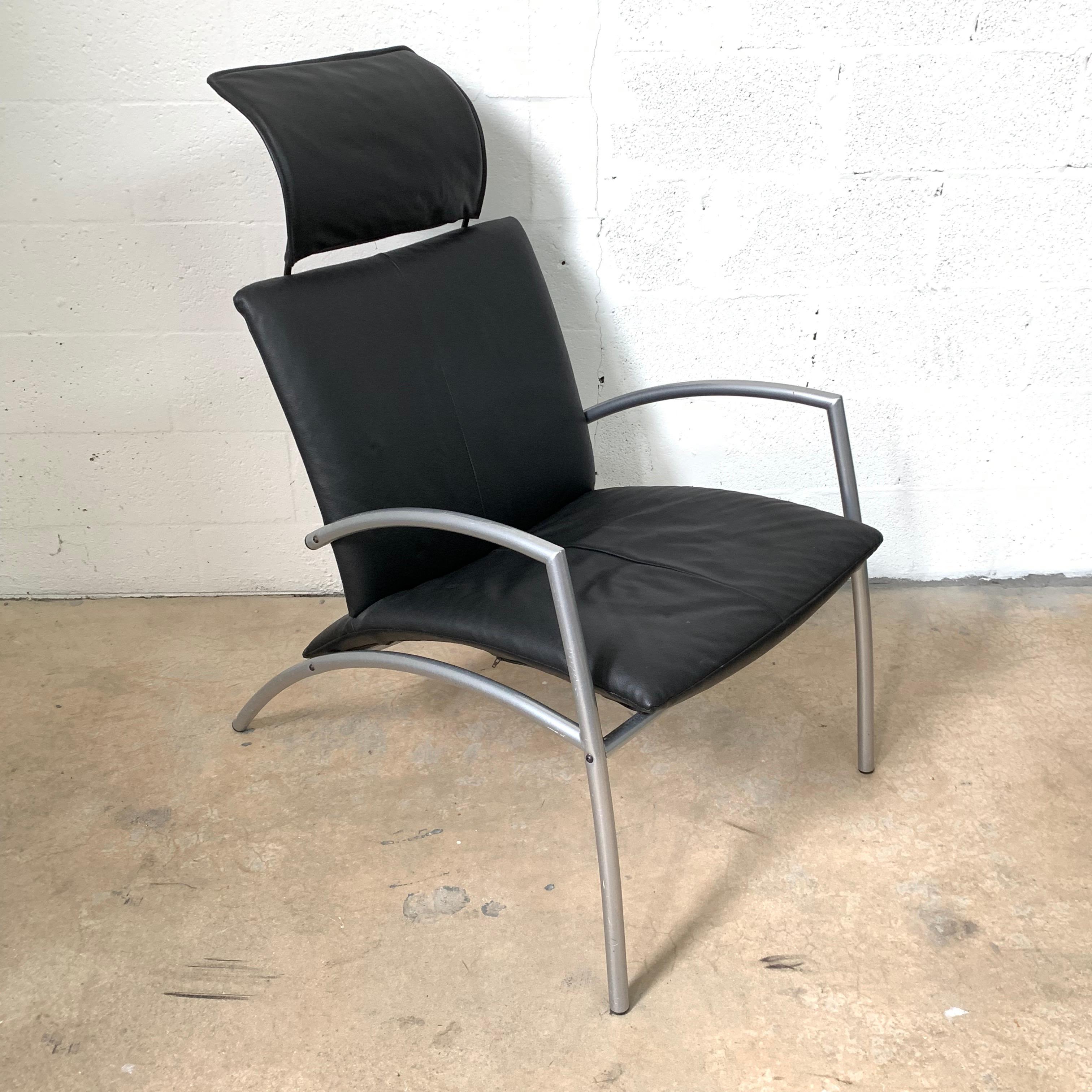 Postmodern Kebe Leather Convertible Lounge or Armchair, Denmark In Good Condition For Sale In Miami, FL