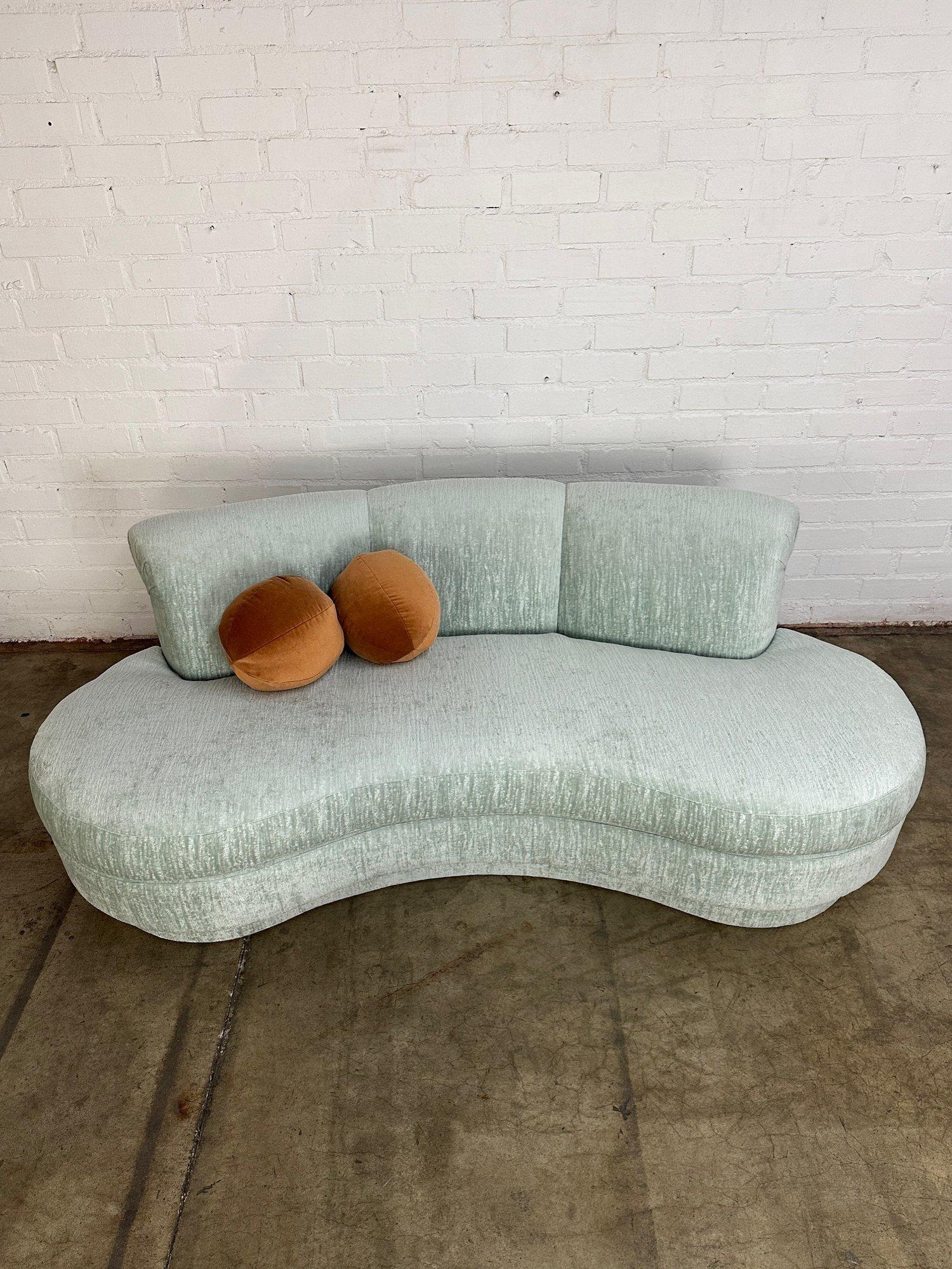 Post Modern Kidney sofa For Sale 2