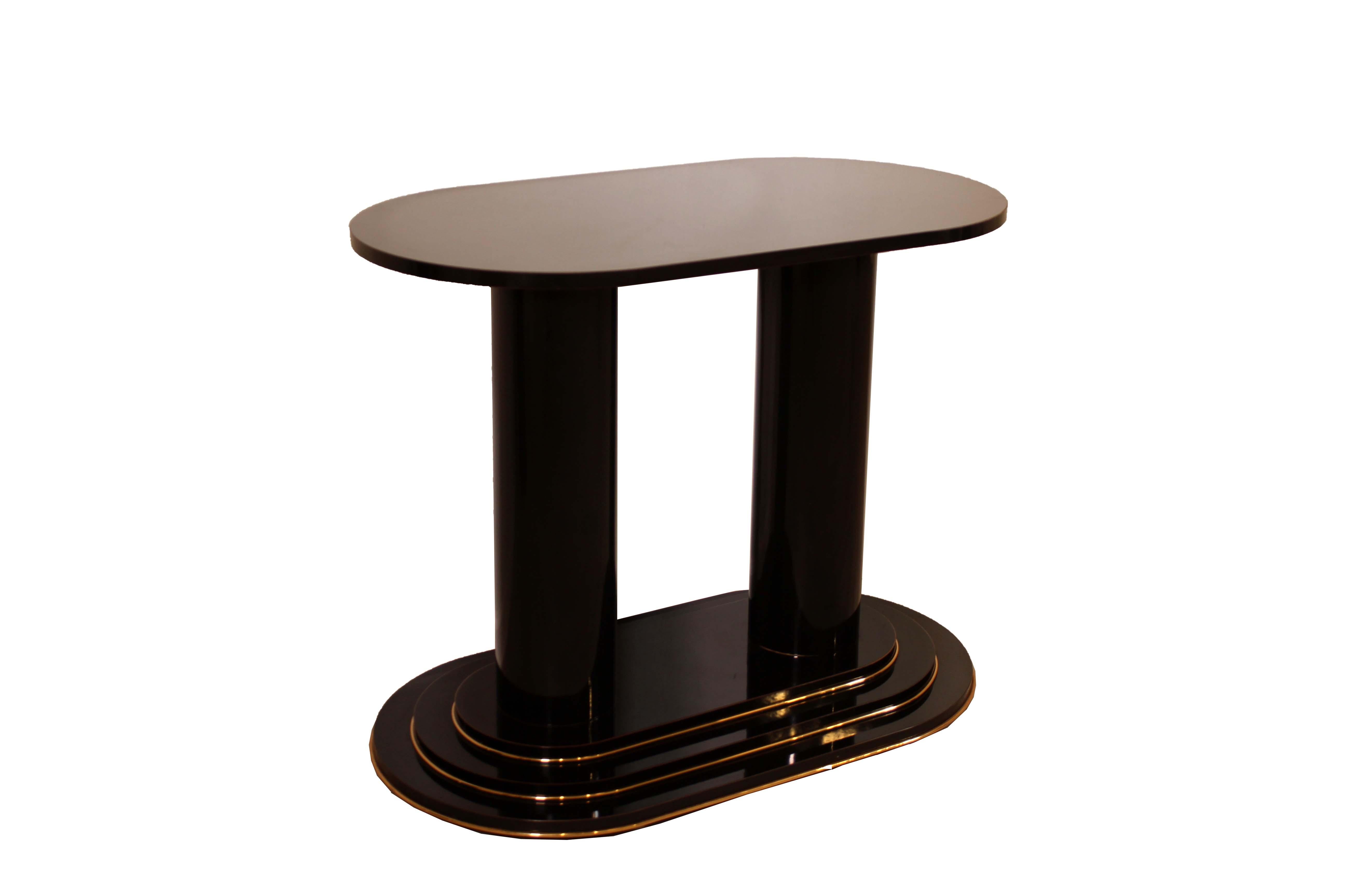 Post Modern Lacquer Black and Brass Console Sofa Table In Good Condition In Keego Harbor, MI