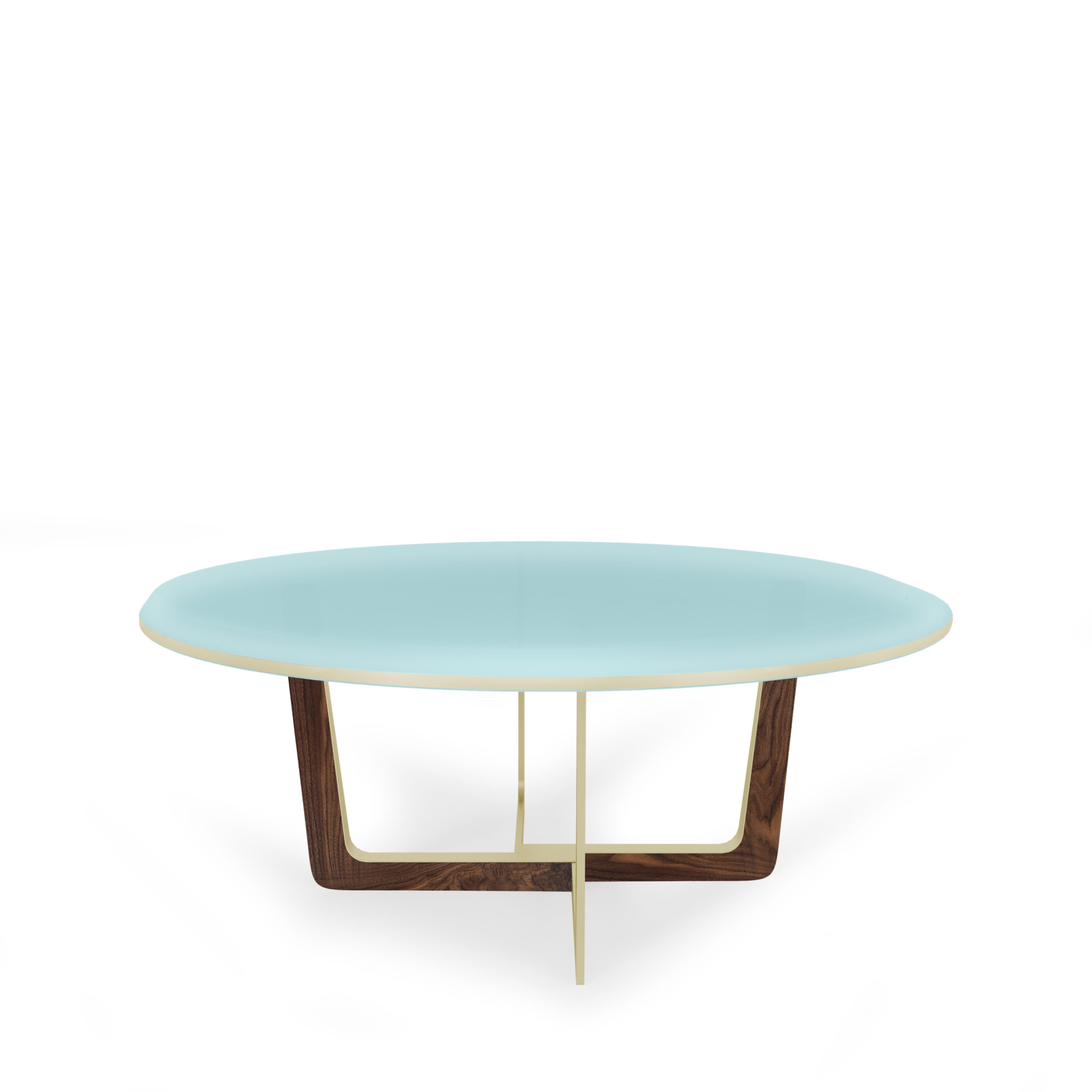 NIGHT FEVER COLLECTION

Maxime table pays homage to Maxime Gaillard, the name behind a little
bistro in Paris opened in the 1890s that became a legendary spot of Paris
nightlife. Living the peak of its glory a century afterwards, in the