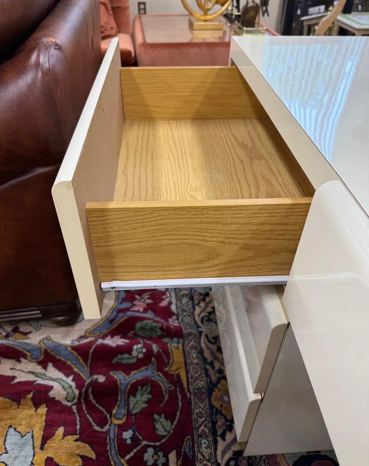 20th Century Post Modern Lacquered Writing Desk Table Vanity with Brass Accents For Sale