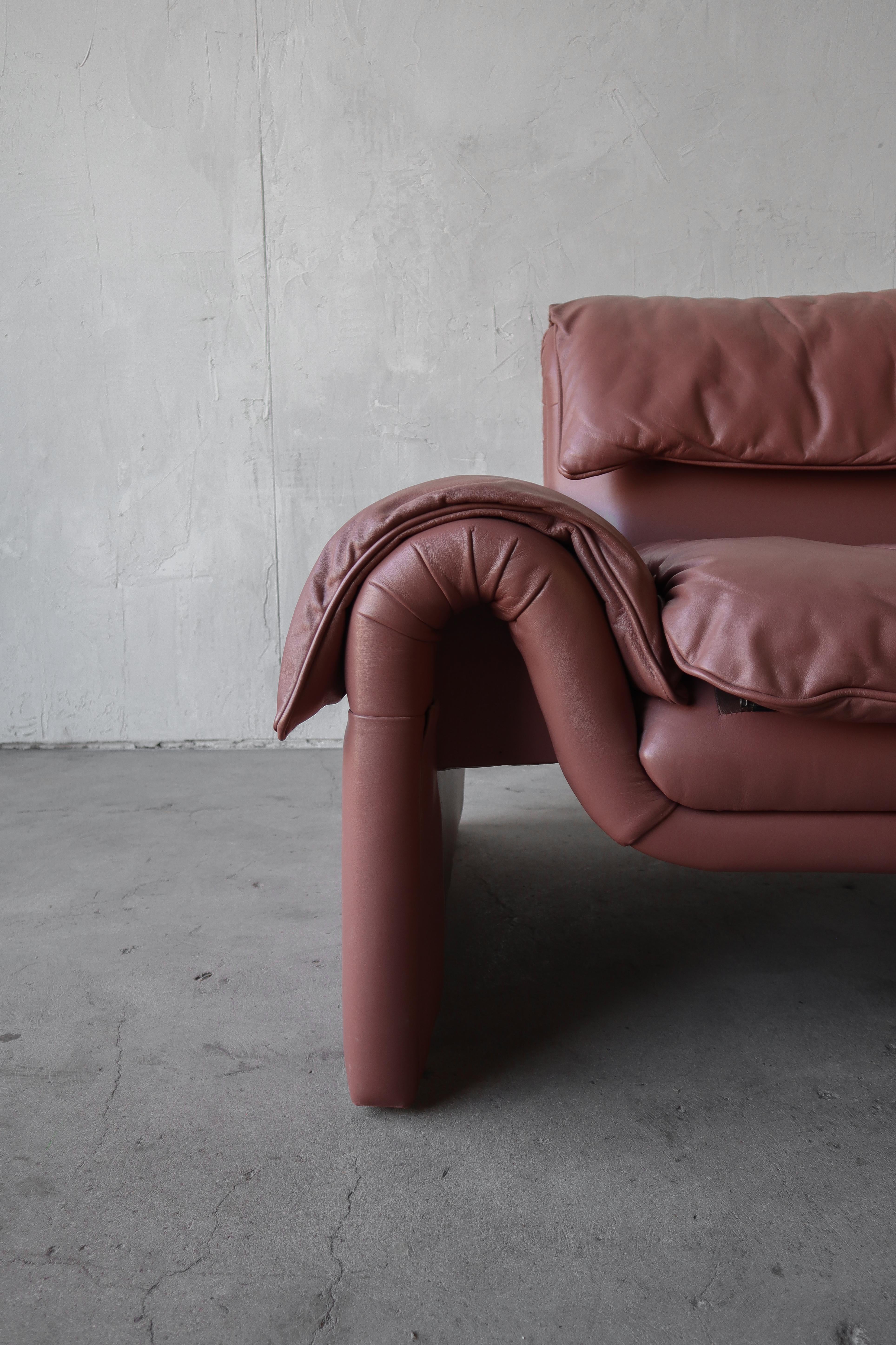 Post Modern Leather Living Room Set by De Sede 3
