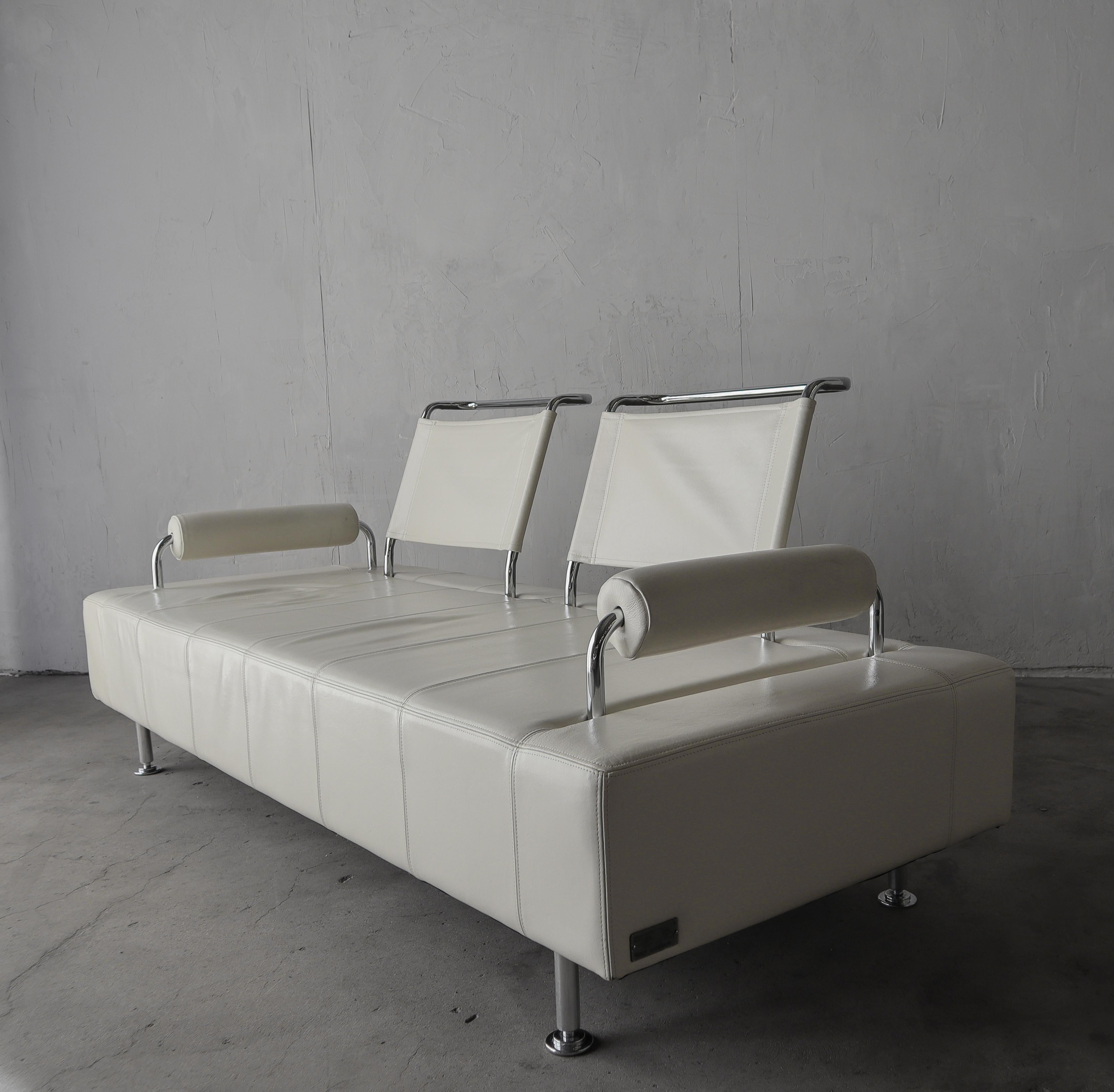 Postmoderne Canapé et chaise en cuir post-moderne par Shermag  en vente