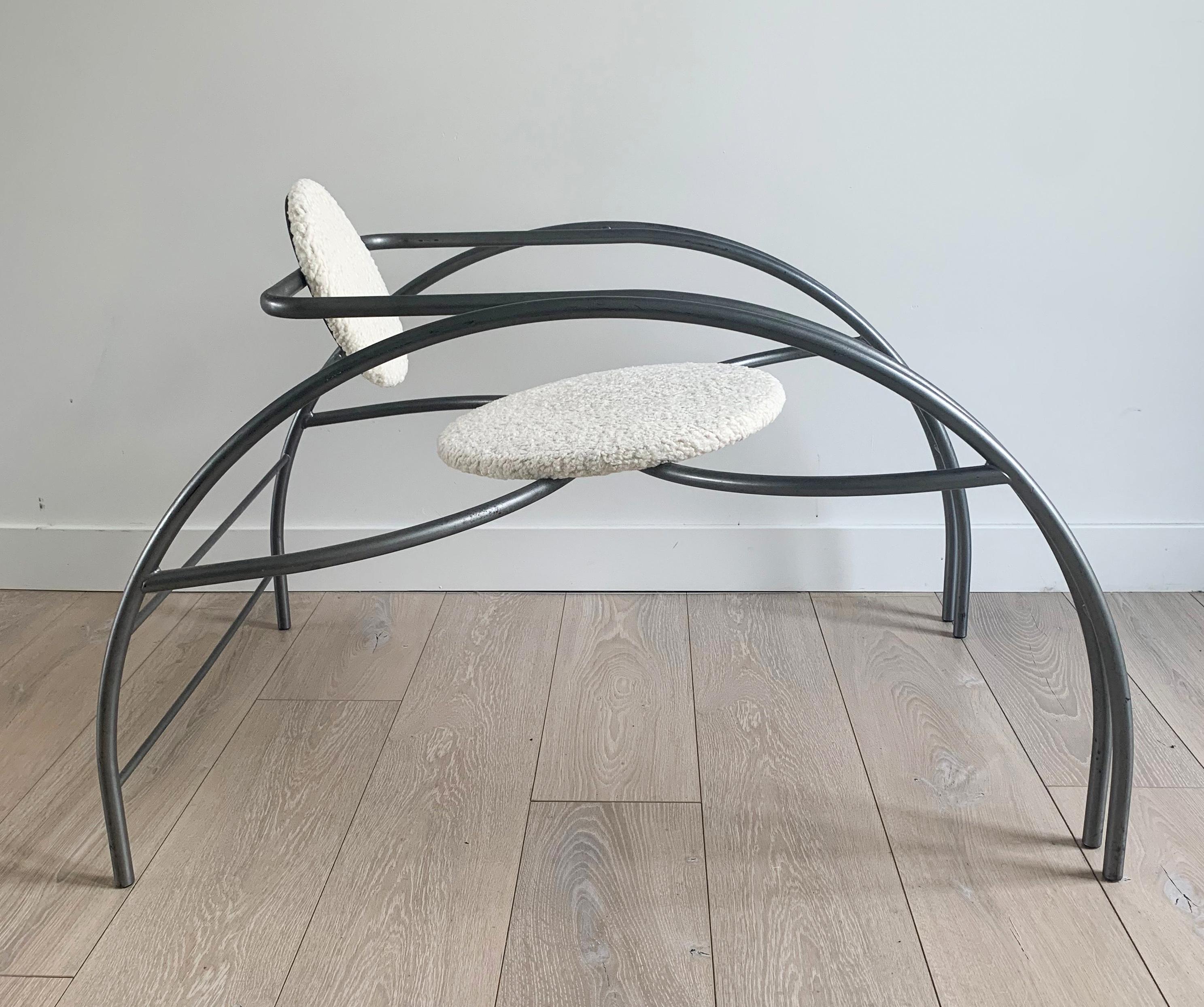 Late 20th Century Postmodern Les Amisca Quebec 69 Spider Chair