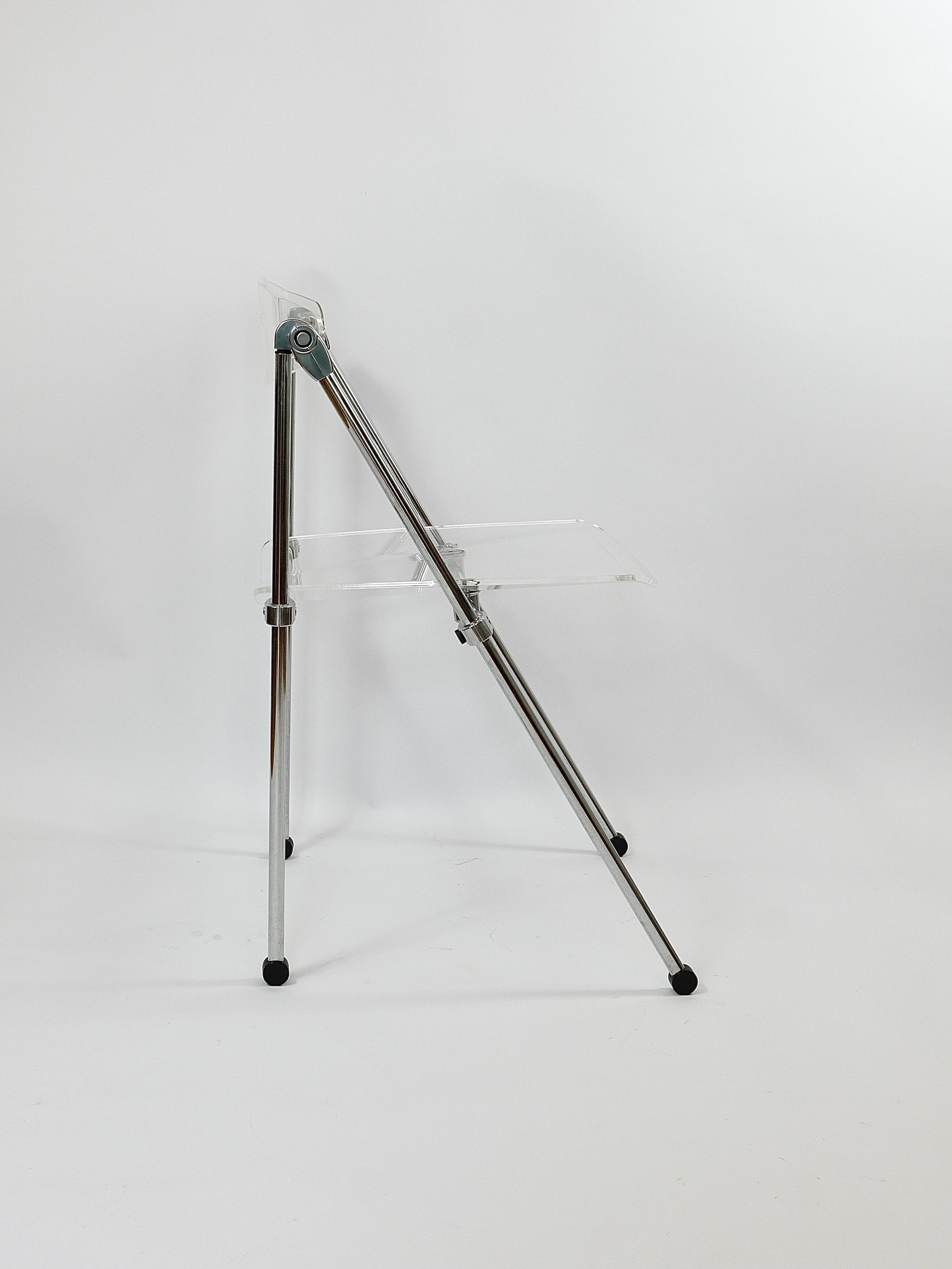 Postmoderner Klappstuhl aus Lucite und Chrom, Piretti Castelli-Stil, Italien, 1980er Jahre im Angebot 1