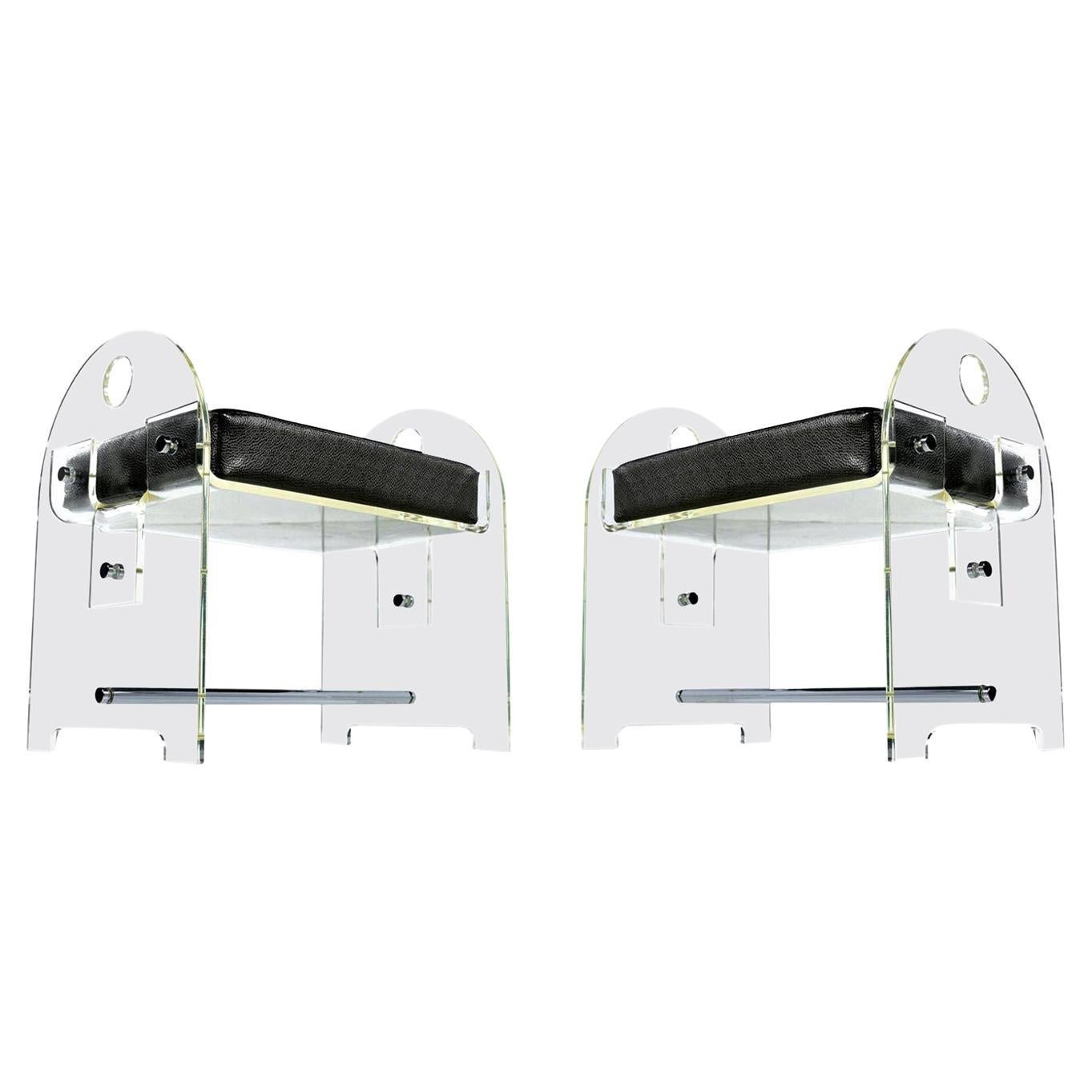 Postmoderne Lucite-Schminktischhockerbank aus Lucite mit Schlangenhaut-Polsterung aus Kunstleder (amerikanisch) im Angebot