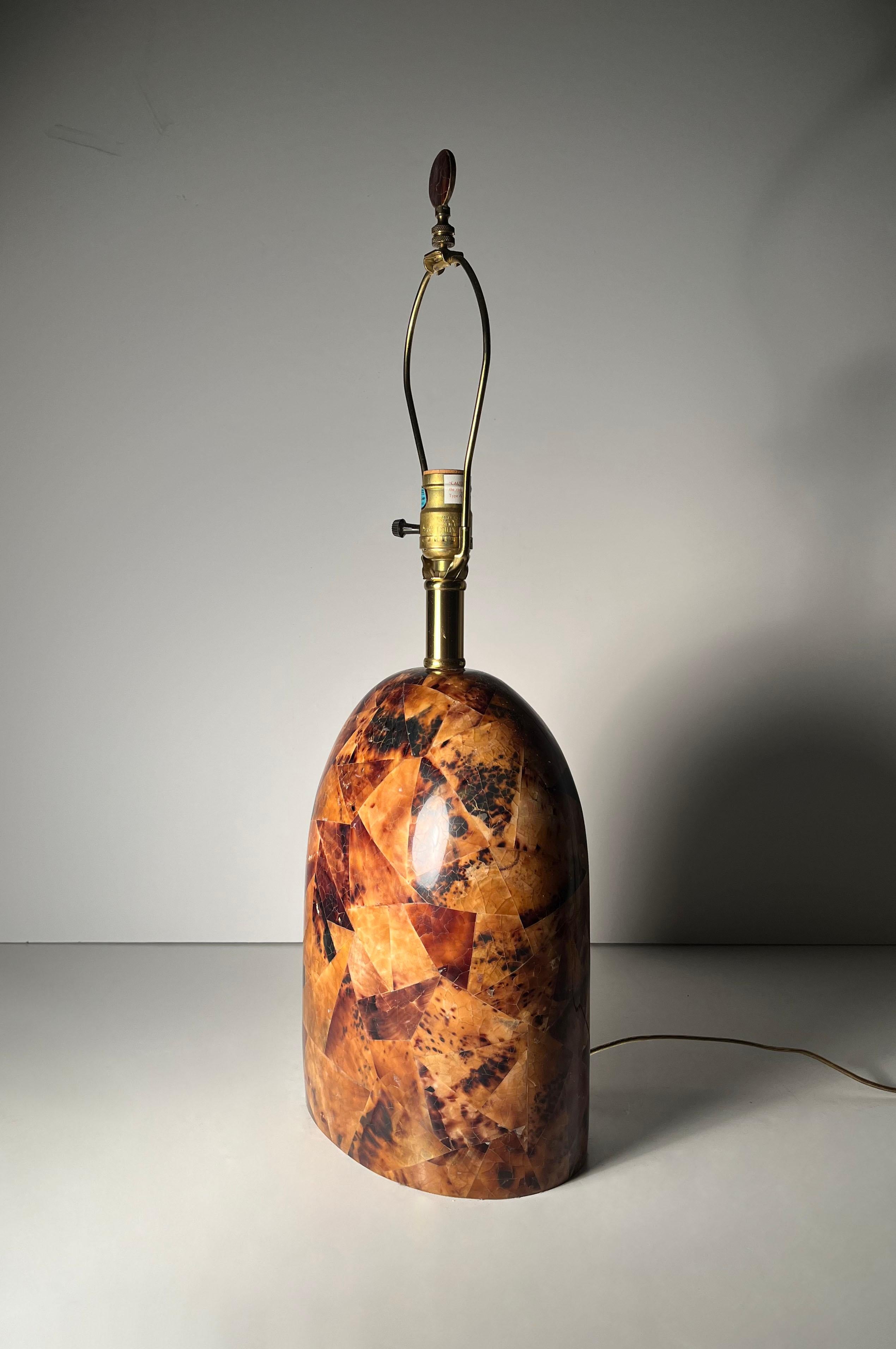 Shell Post Modern Maitland Smith Tessellated Penshell Table Lamp For Sale