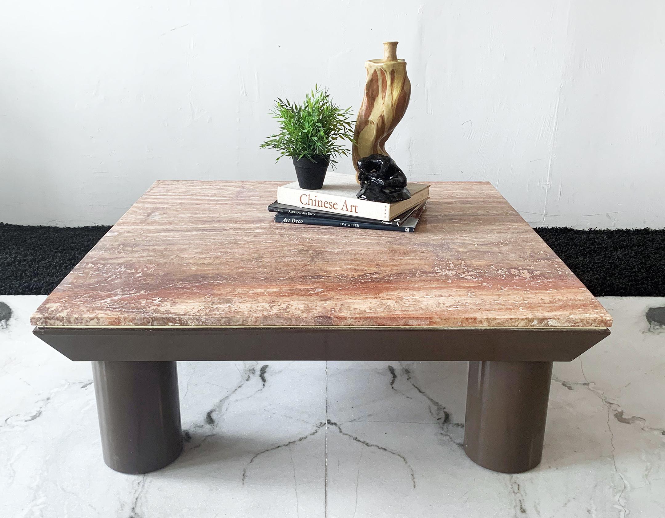 Post-Modern Post Modern Marble and Lacquered Coffee Table in the Style of Mario Bellini