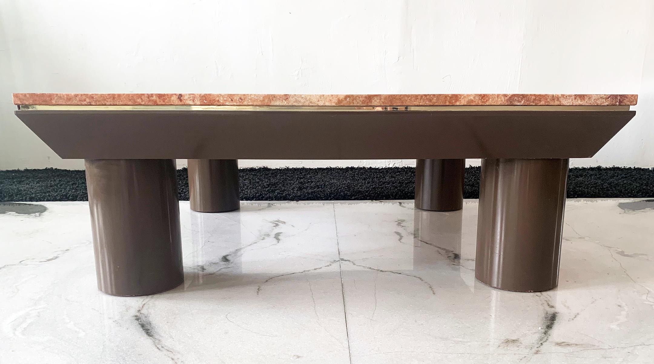 Post Modern Marble and Lacquered Coffee Table in the Style of Mario Bellini 2