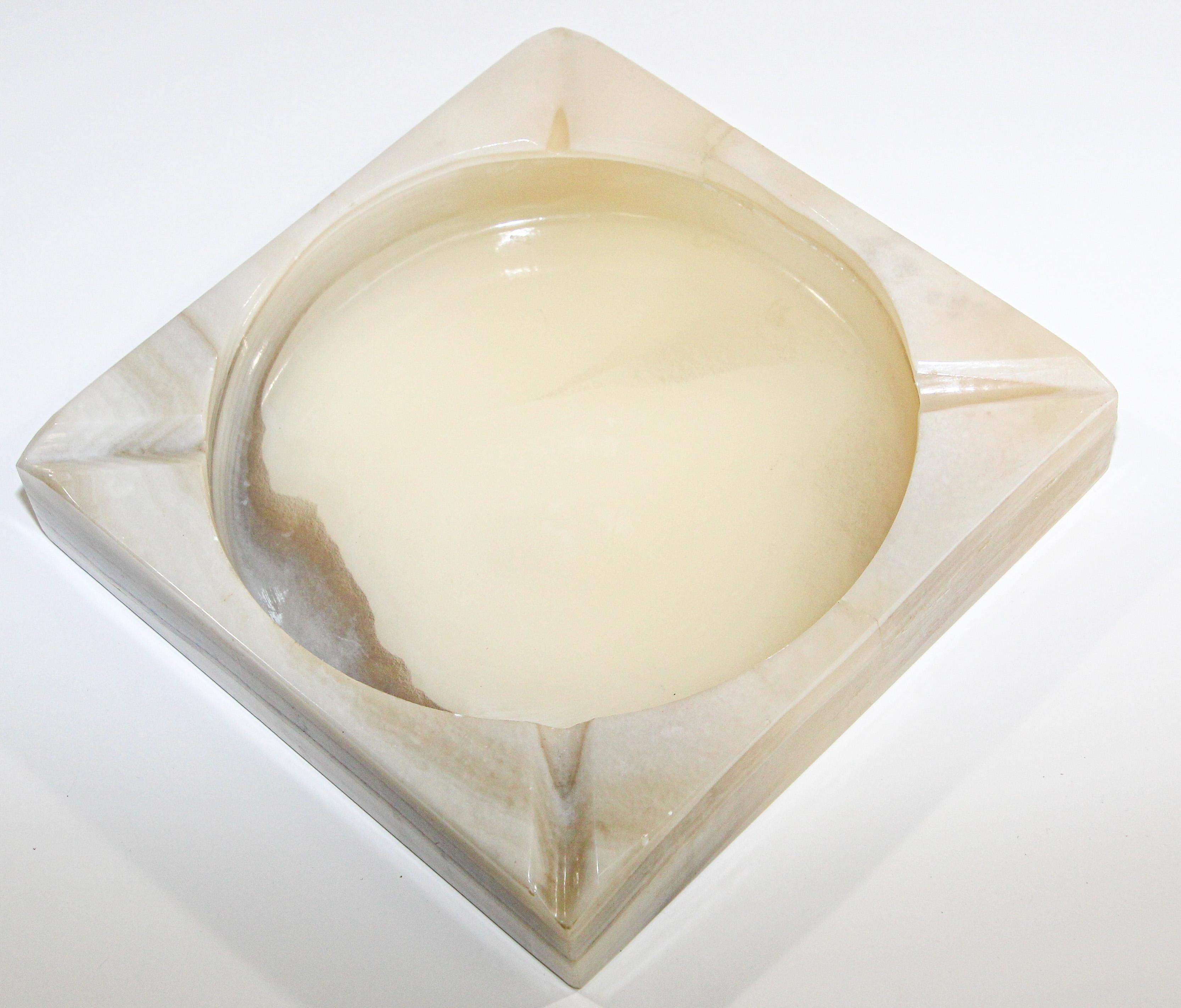 20th Century Post Modern Alabaster Ashtray 1970, Made in Italy For Sale