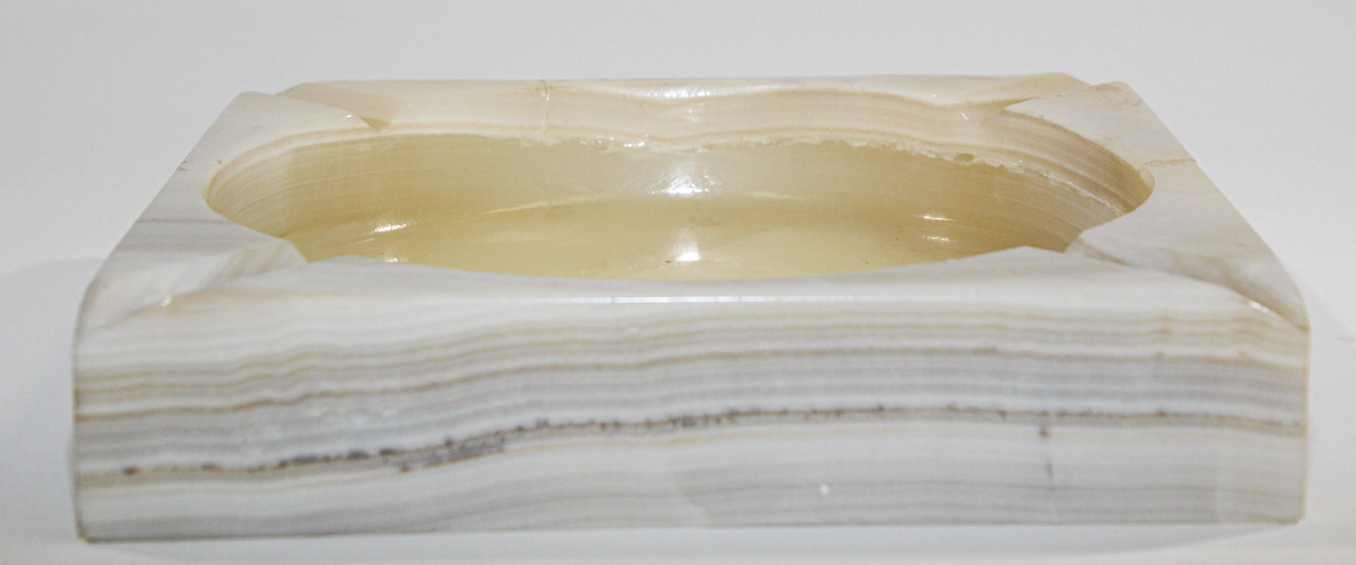 Post Modern Alabaster Ashtray 1970, Made in Italy For Sale 5