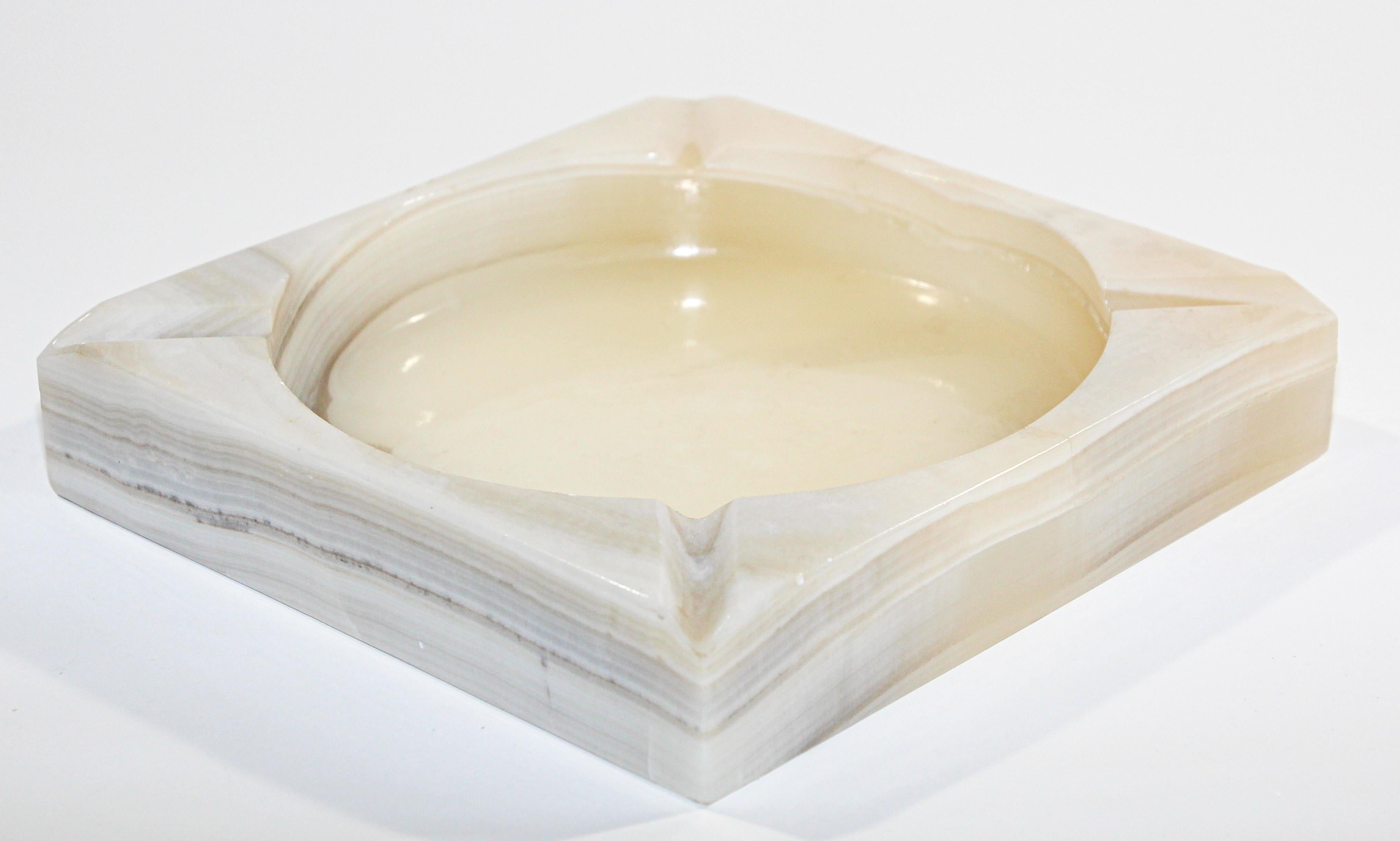 Post Modern Alabaster Ashtray 1970, Made in Italy For Sale 9