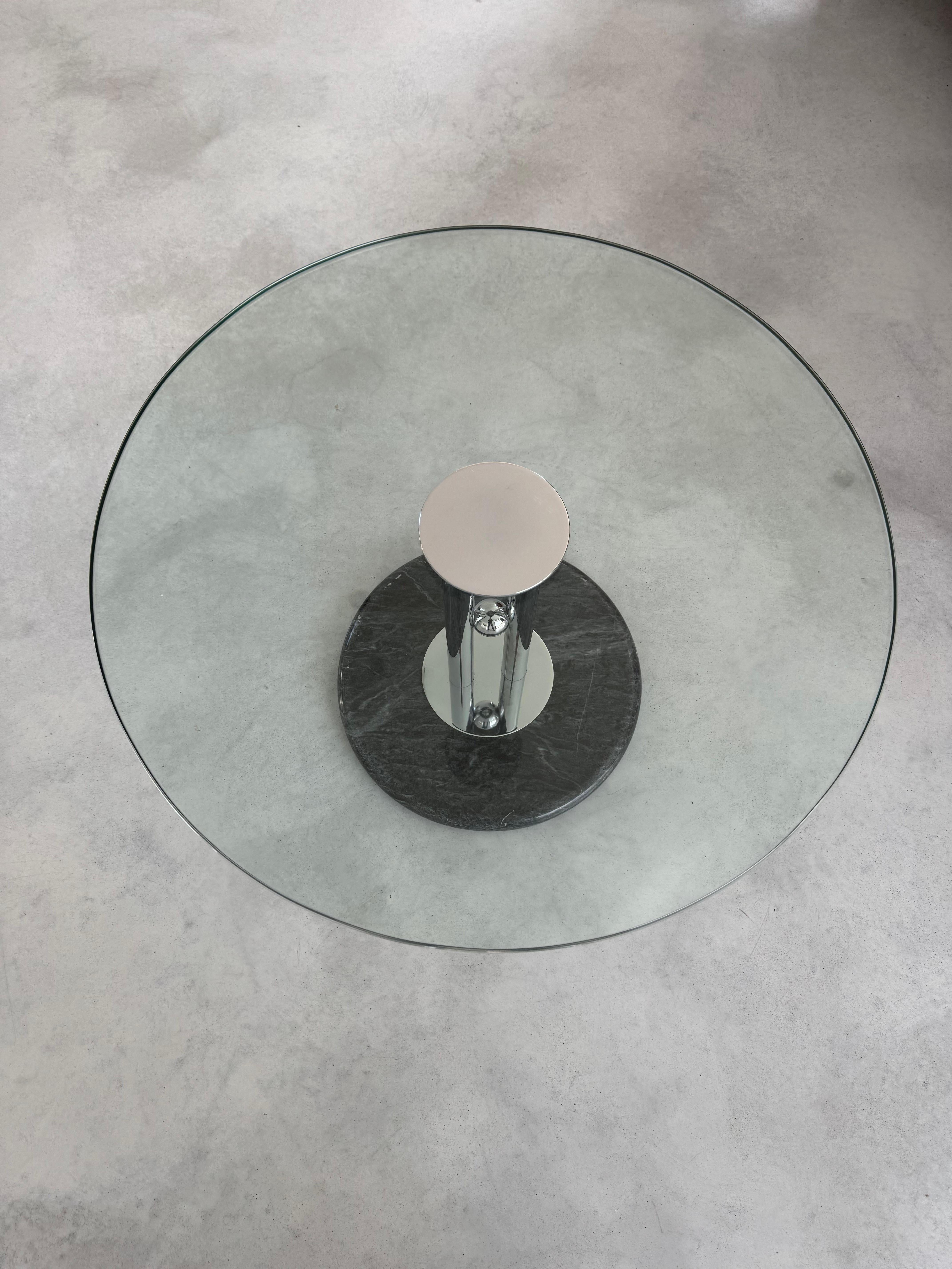 Metal Post-Modern marble & glass coffee table, Italian design, circa 1980s For Sale
