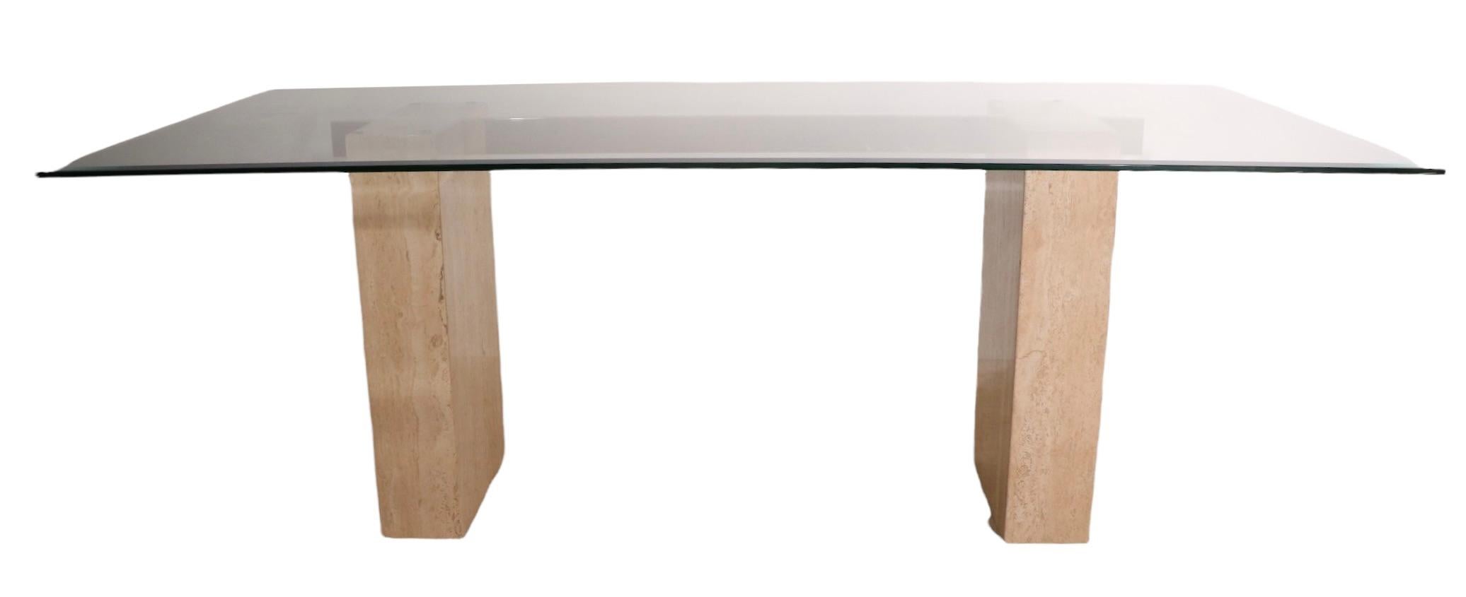 Post Modern Marble Glass Dining Table Made in Italy by Artedi For Sale 4