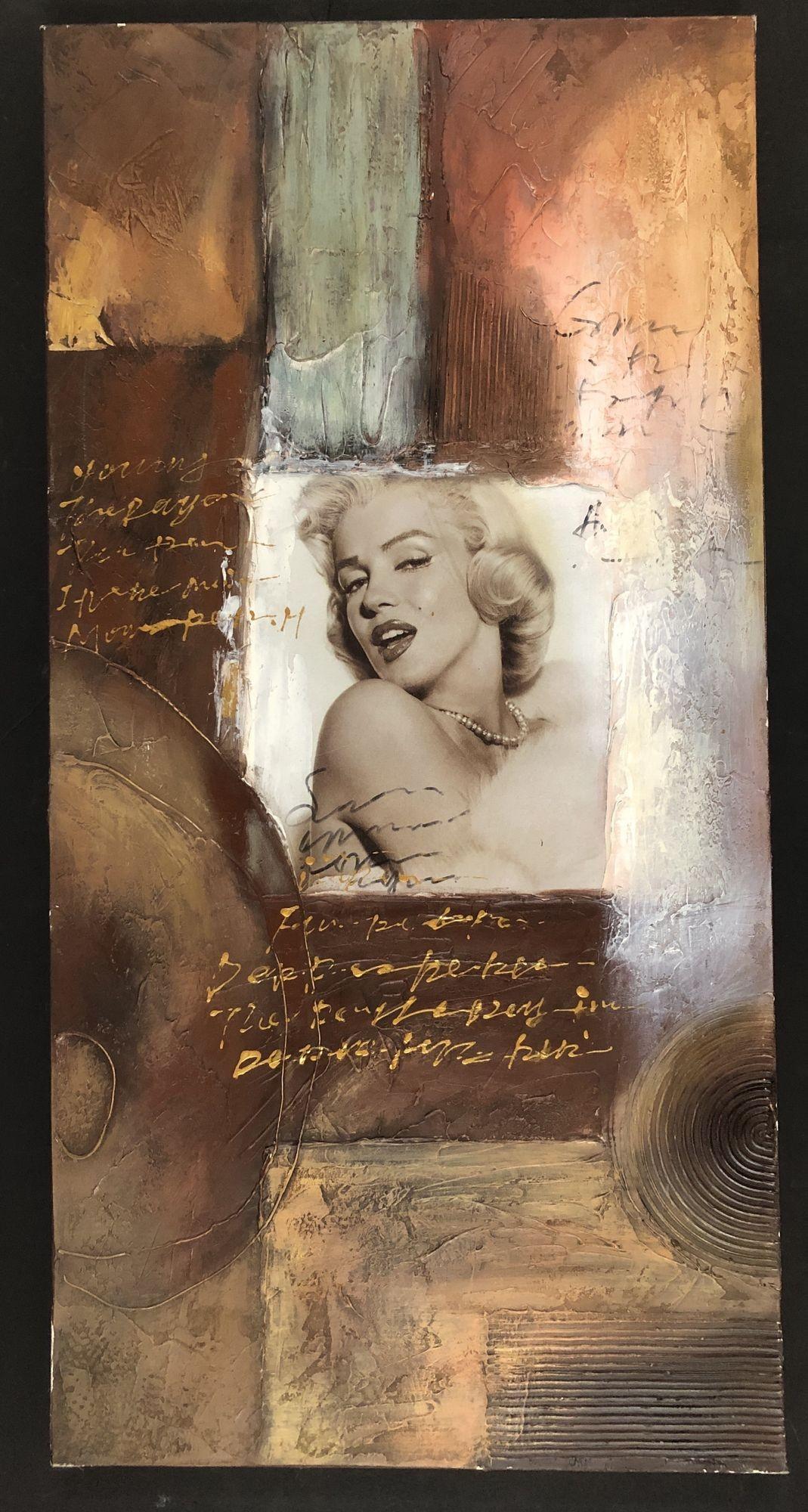 Post-modern artwork featuring a mixed media painting of Marilyn Monroe, with a center picture of Marilyn Monroe against a combination of abstract rust and bronze tones, set against a gold-painted texture.

ohne Vorzeichen

Measurements: 39.5