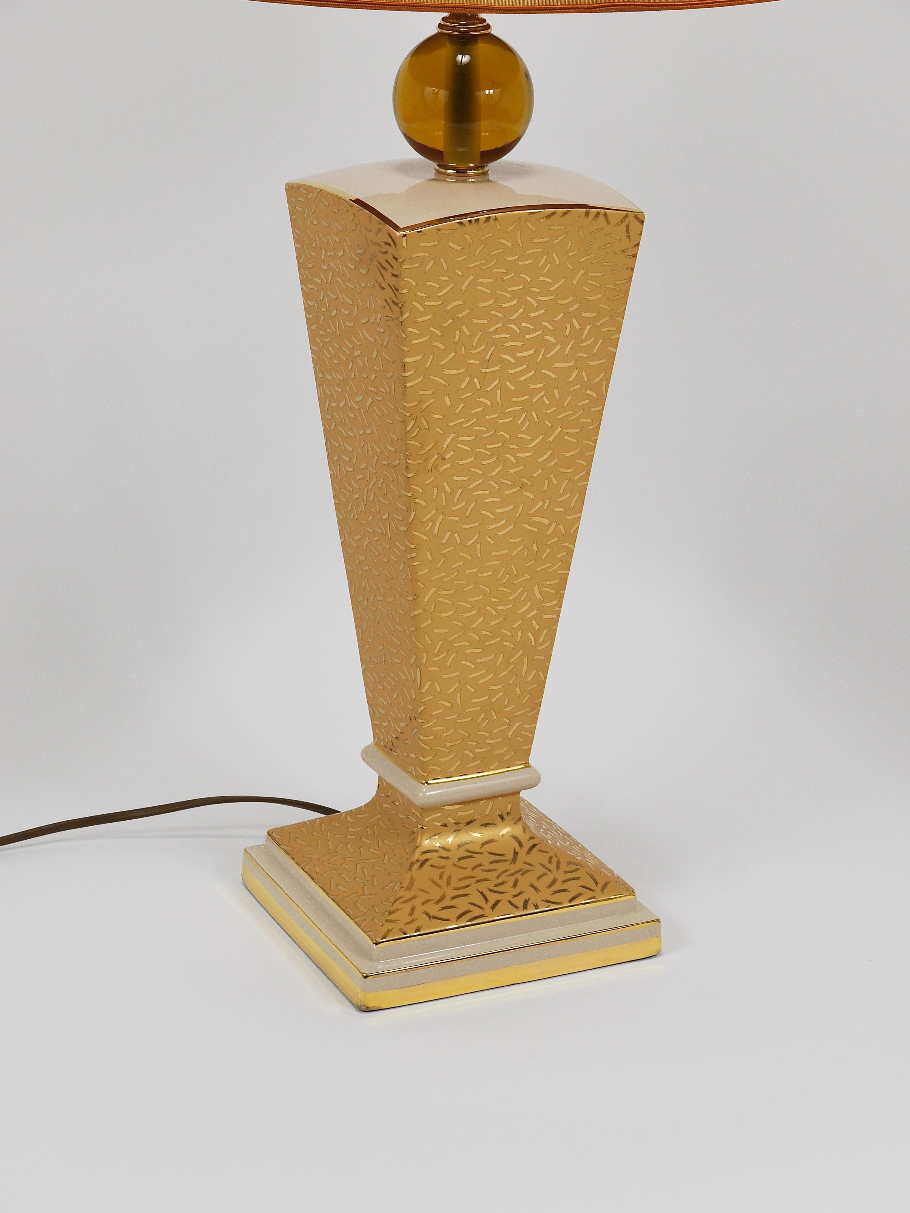 Post-Modern Memphis & Art Deco Style Porcelain Table or Side Lamp, Italy, 1980s For Sale 8