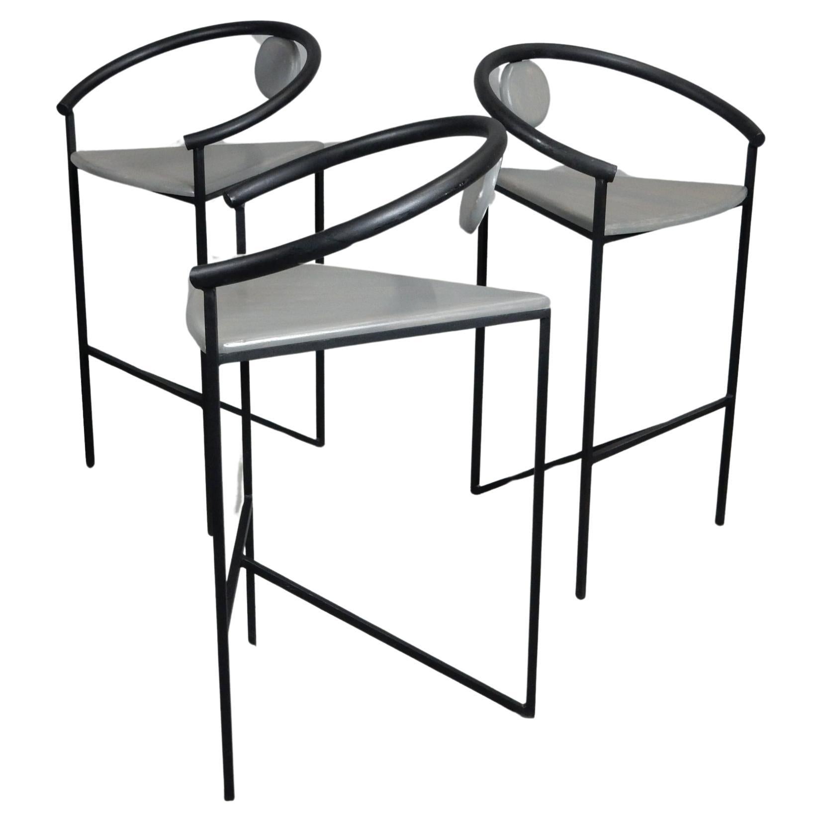 Sgabelli da bar post-moderni dell'era Memphis in Oak grigio in vendita 1