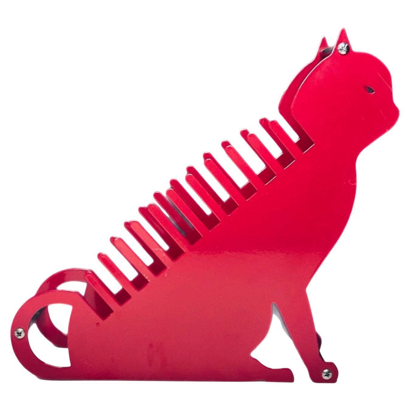 Post Moderno Memphis Salvatore Campos Art Brute Gato Rojo Soporte de escritorio metálico para cartas en venta