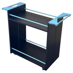 Carrello da bar post-moderno con struttura in alluminio in stile Memphis