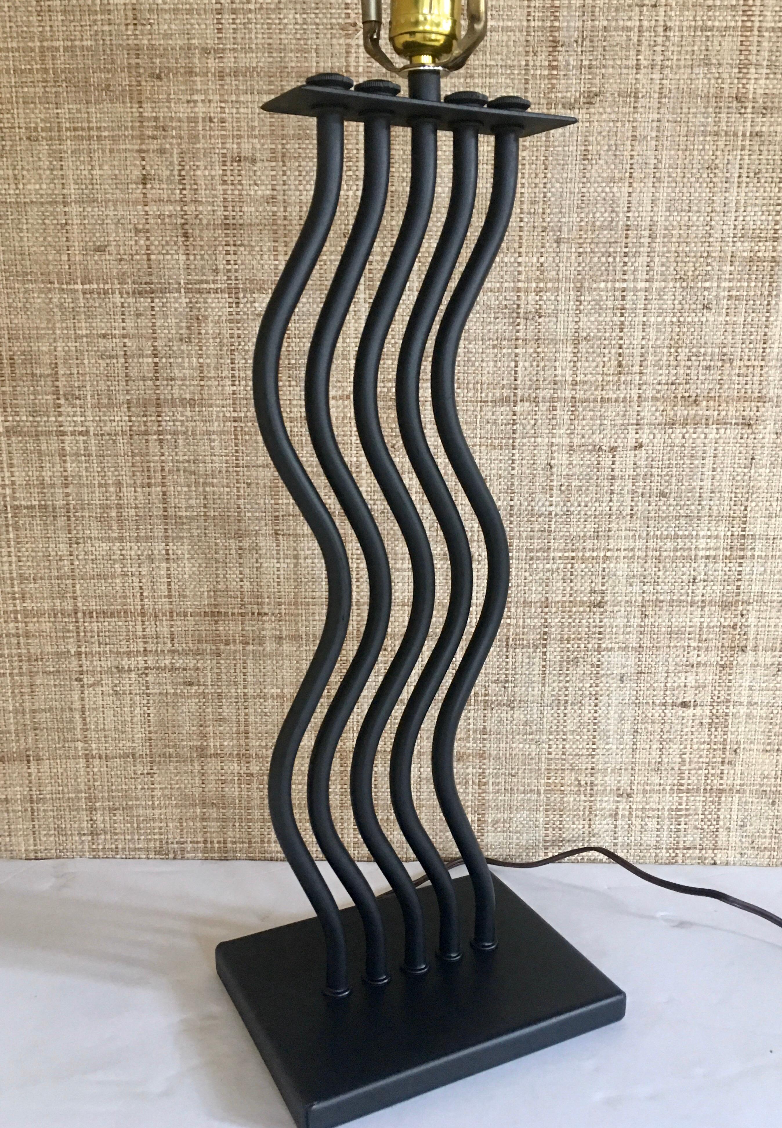 Post-Modern Postmodern Memphis Style Sculptural Curved Wave Table Lamp, 1980s