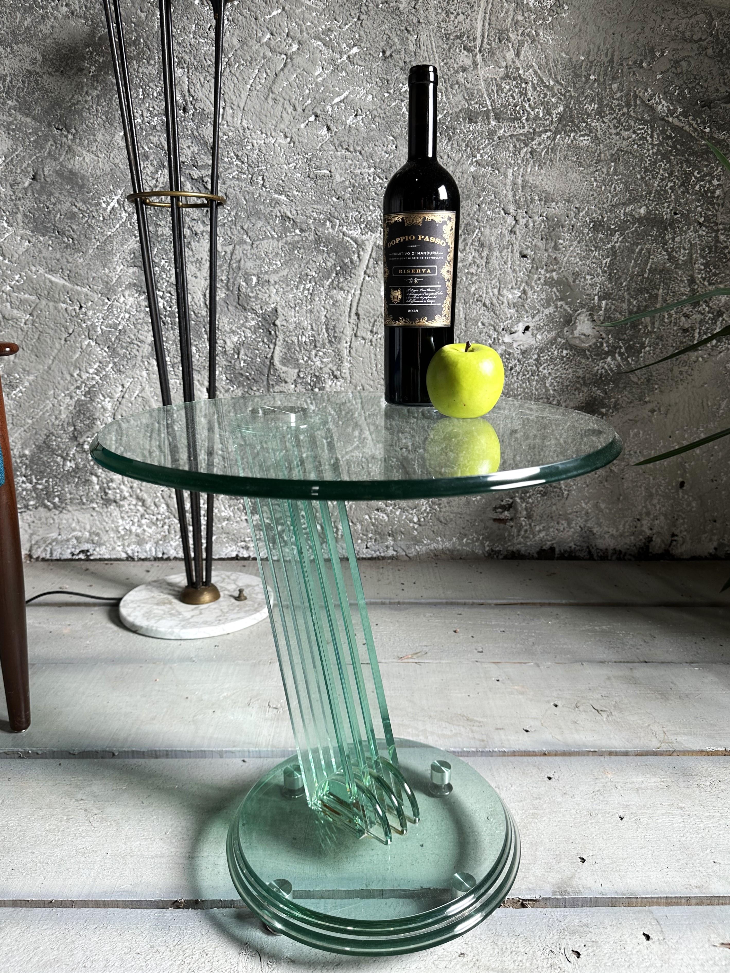Post-Modern Memphis Style Side Table Fontana Arte, solid Glass, Italy 1980s For Sale 1