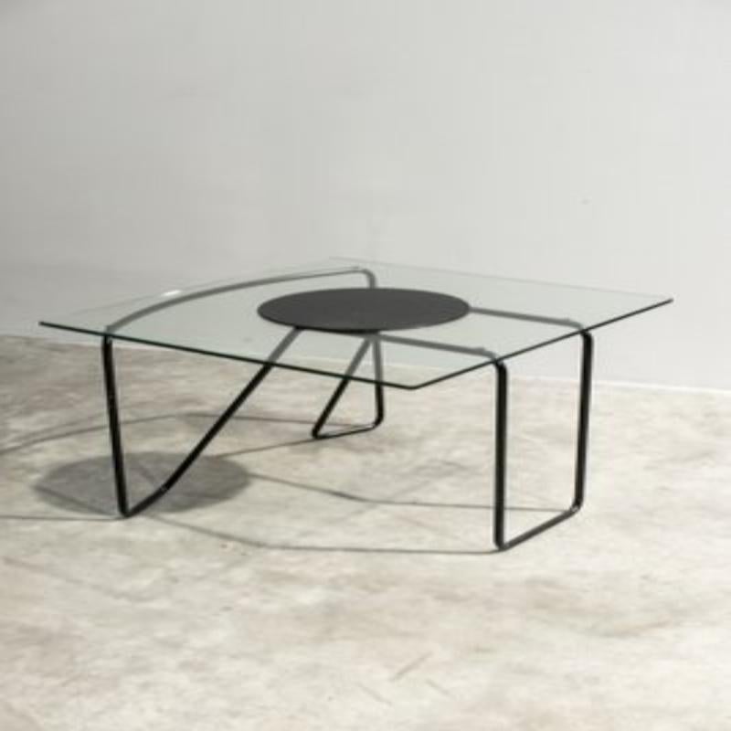 Post-Modern Metal and Glass Coffee Table, Italy, 1980s For Sale 2