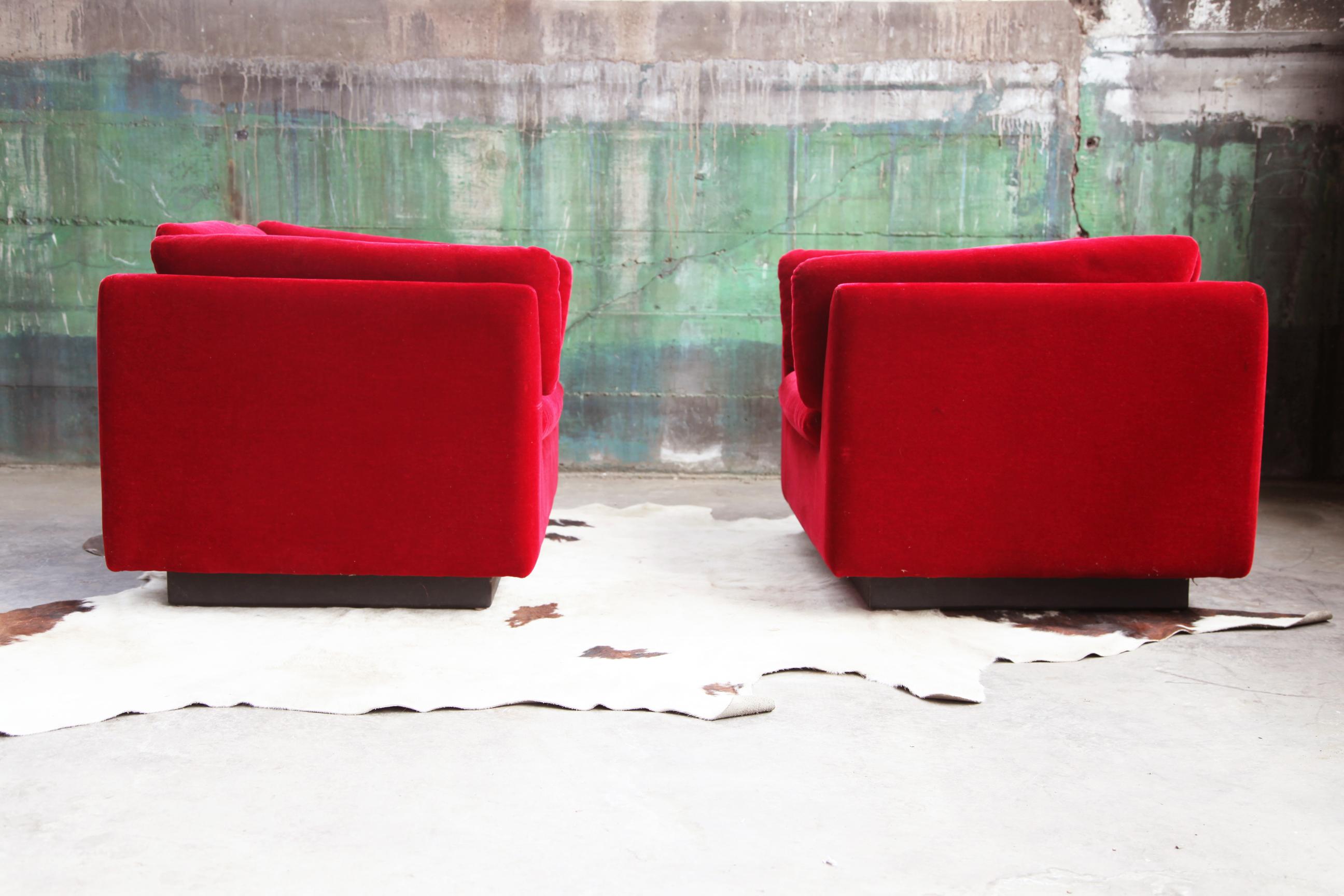 Post Modern Mid-Century Modern Red Lounge Chair by Metropolitan of San Francisco For Sale 3