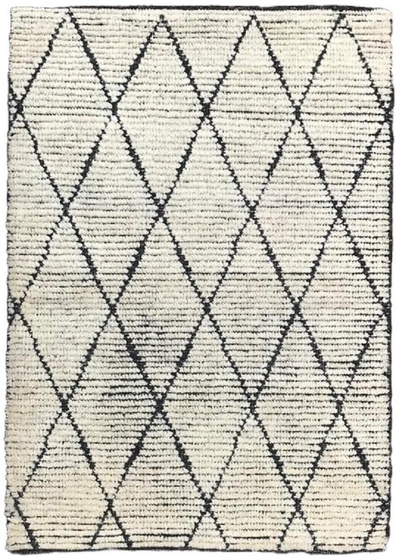 Organic Modern Postmodern Minimalist Diamond Pattern Hand-Knotted Cream Wool Rug For Sale