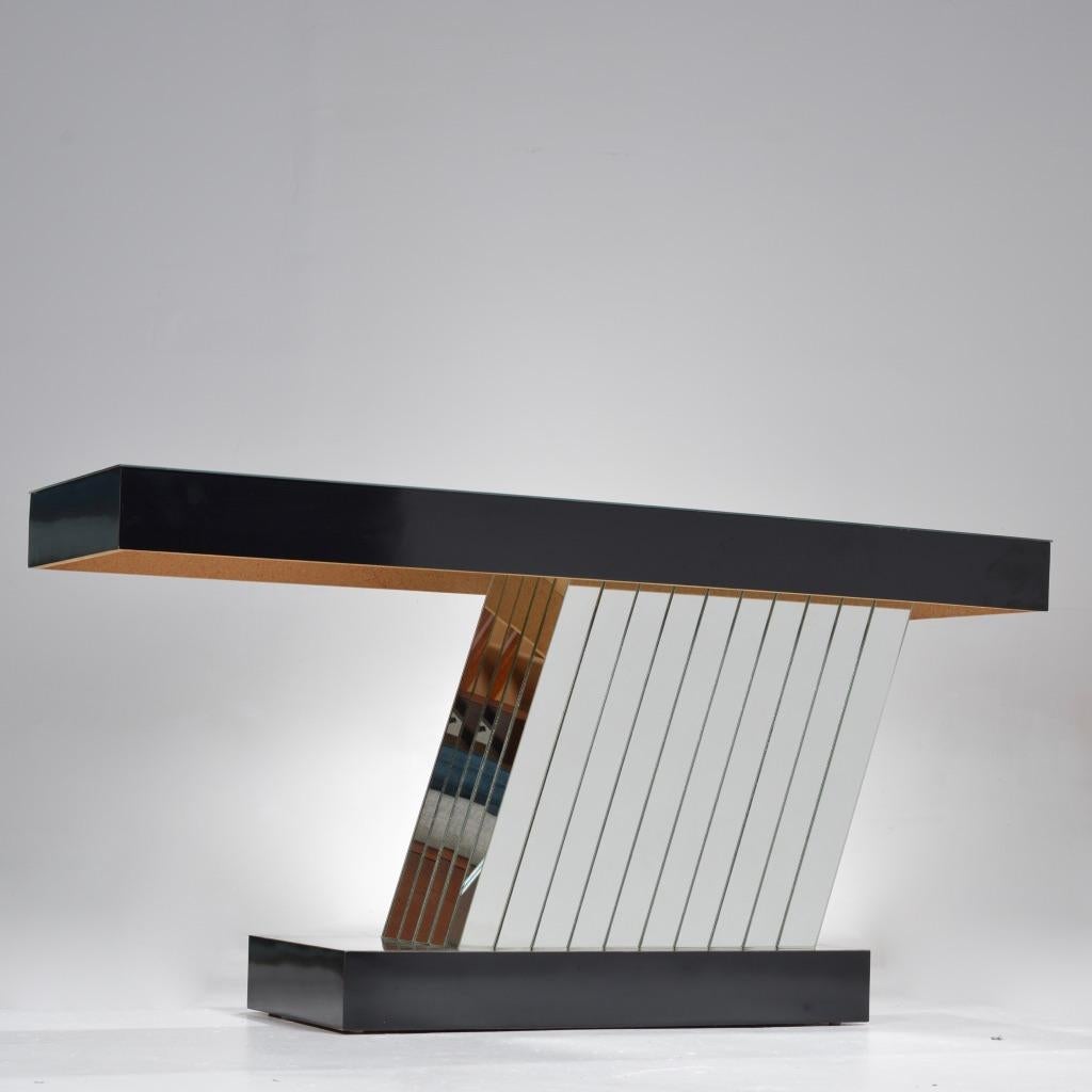Table console en miroir post-moderne Bon état - En vente à Los Angeles, CA