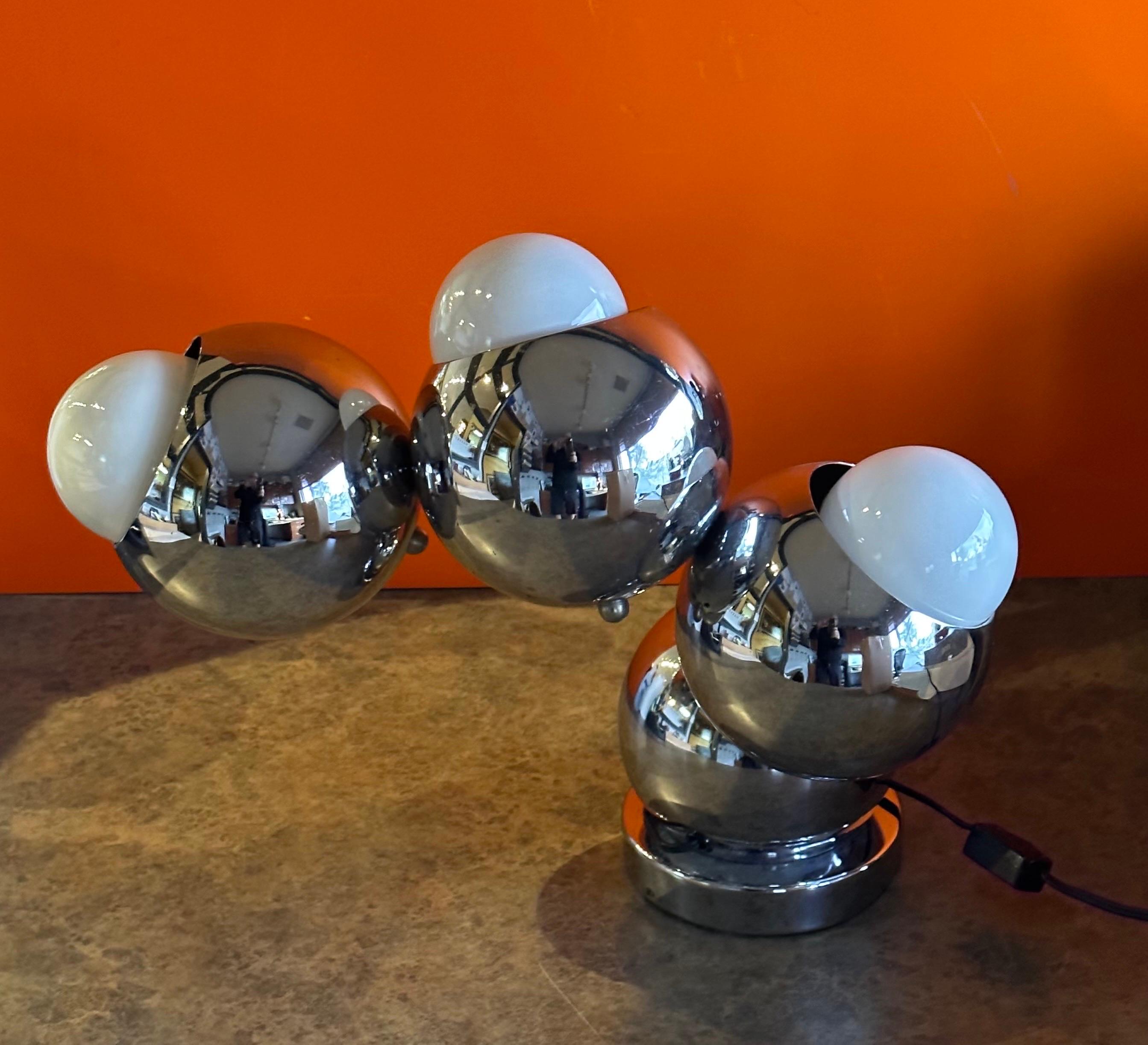 Post-Modern Molecule Table Lamp in Chrome by Robert Sonneman For Sale 4
