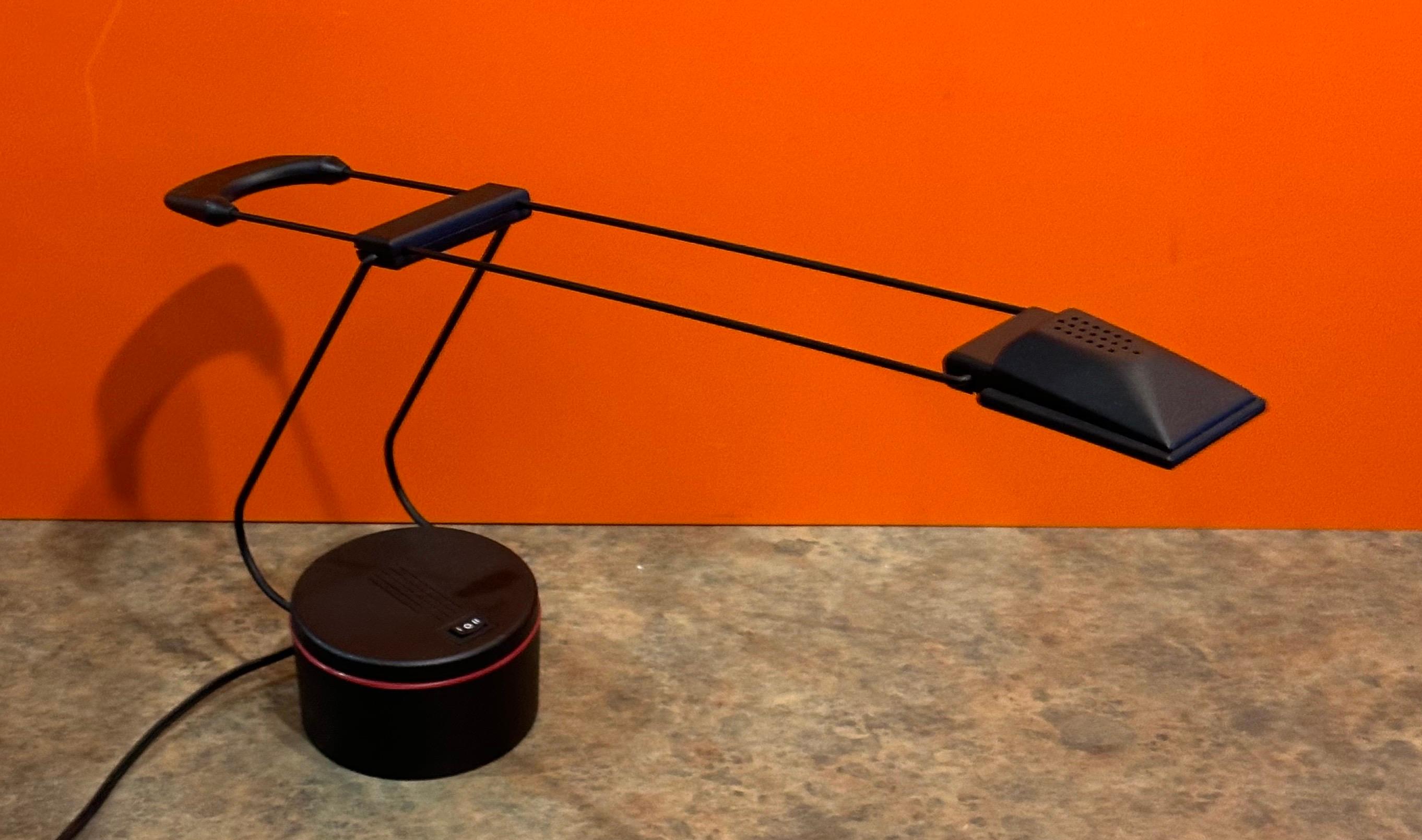 Metal Post-Modern Multi-Directional Modo Desk Lamp by Gabriele Basilico for Alva-Line For Sale