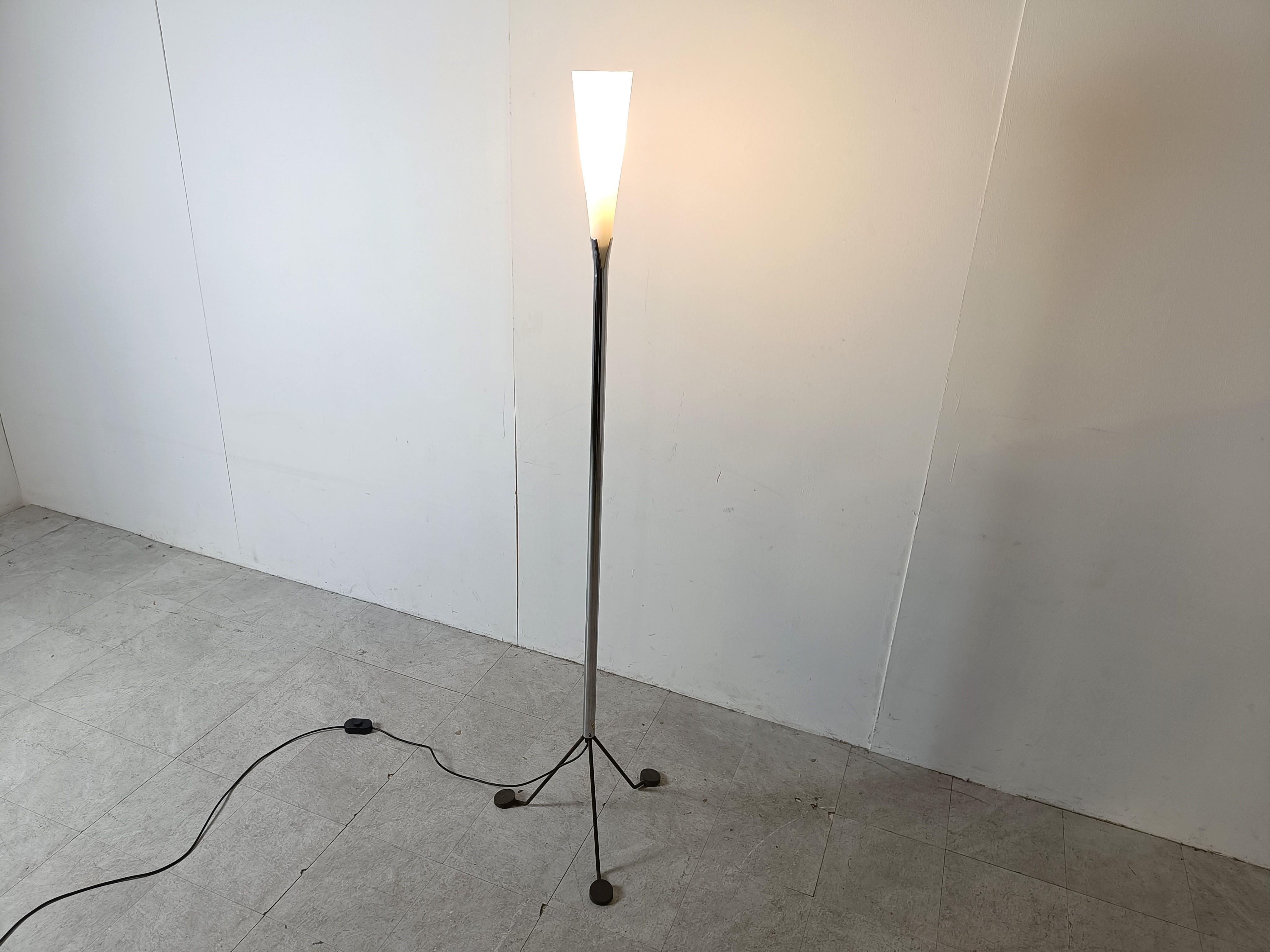 Post modern murano glass floor lamp by Veart, 1990s  For Sale 1