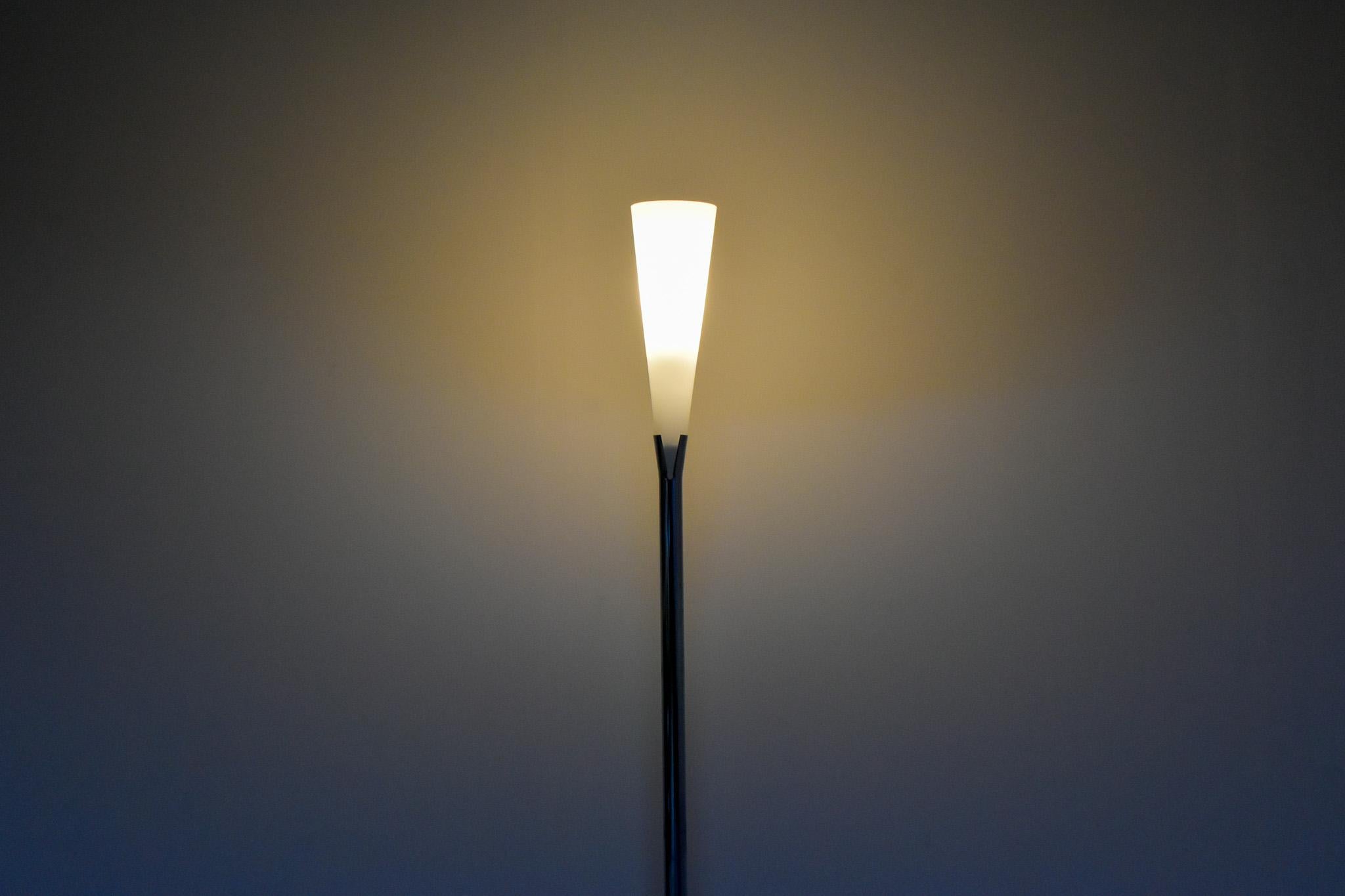 Post-Modern Post modern murano glass floor lamp by Veart