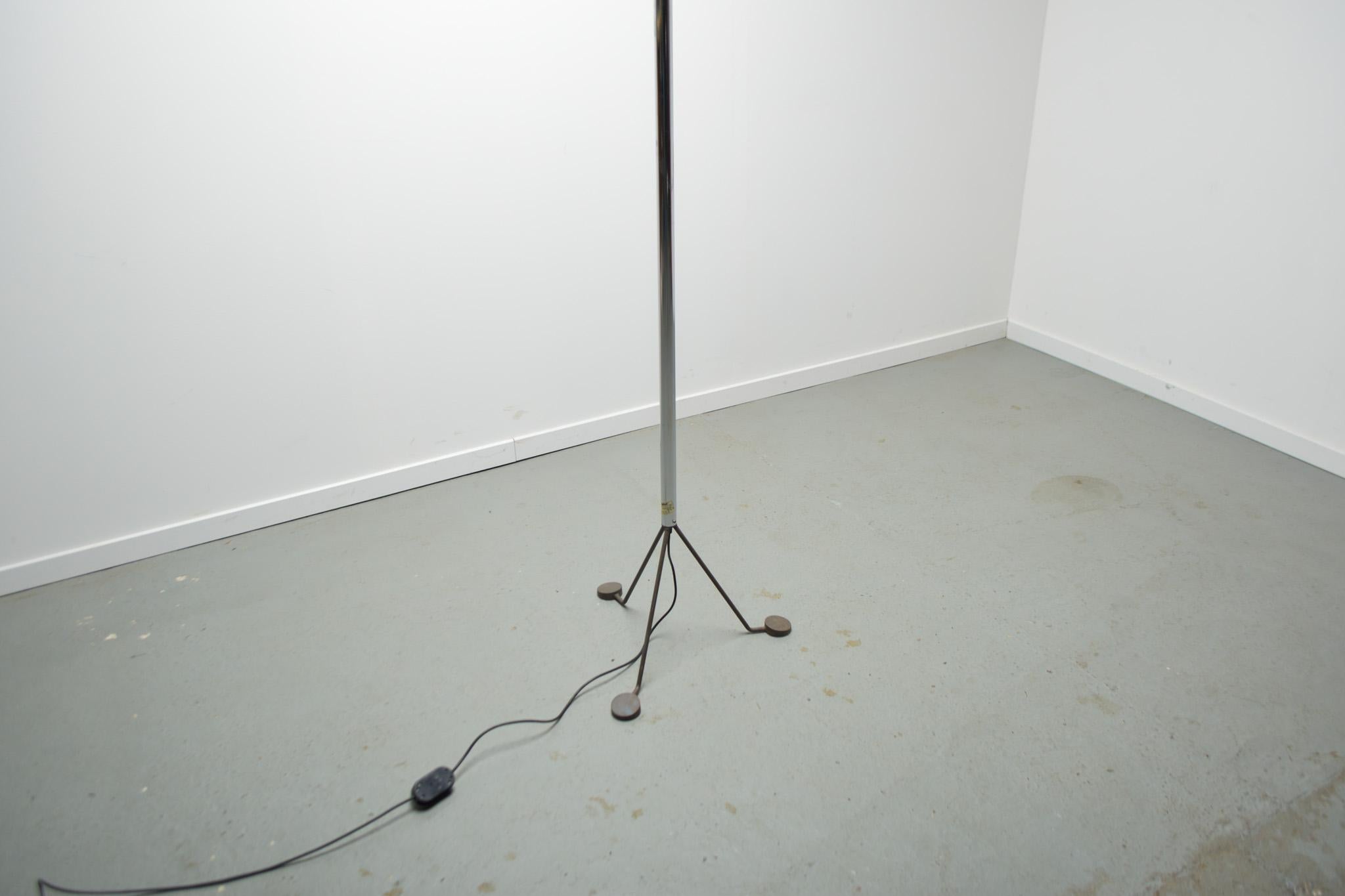 Late 20th Century Post modern murano glass floor lamp by Veart