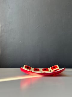 Plat à vide-poche post-moderne Murano rouge blanc noir