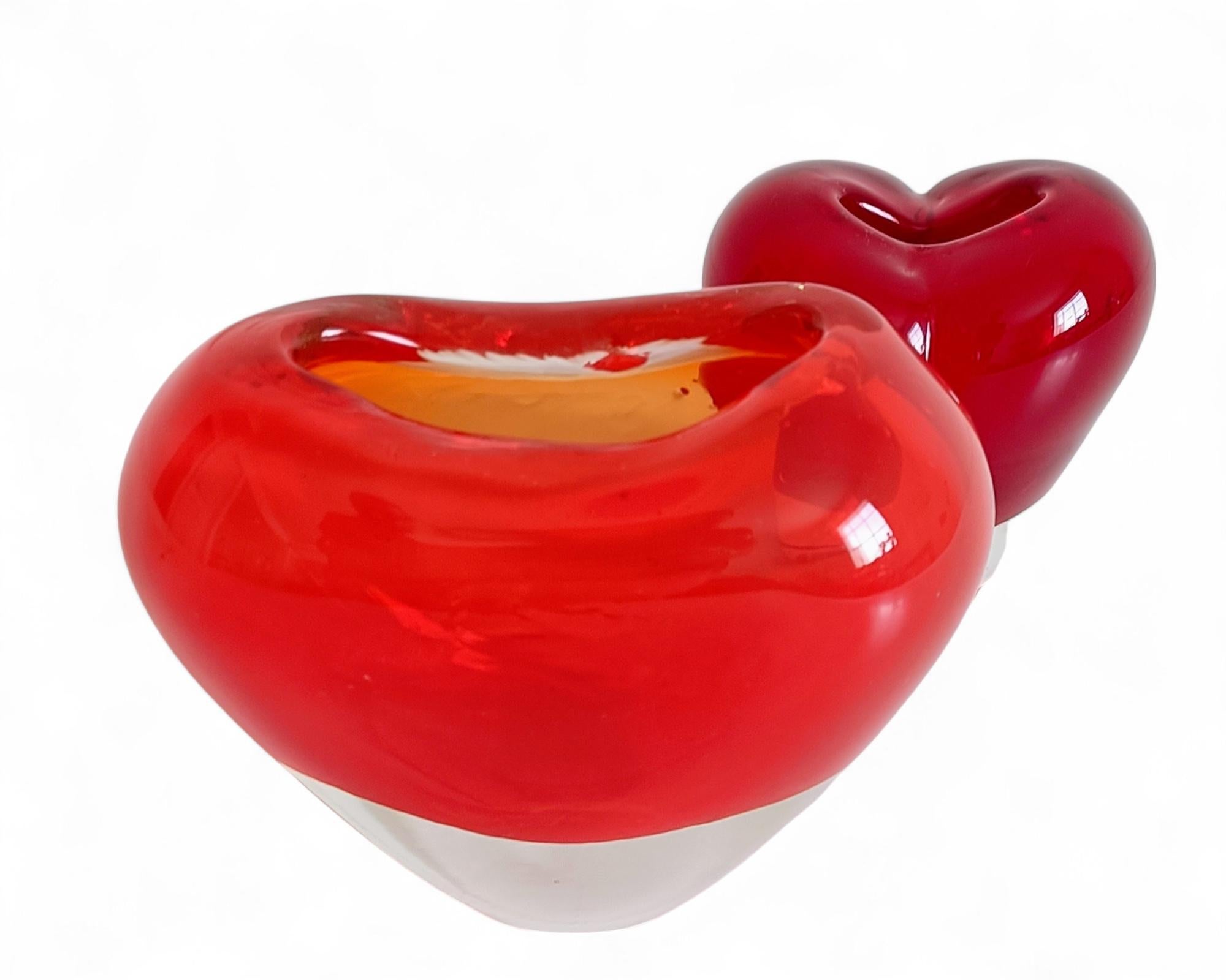 Vasi post-moderni in vetro di Murano Glass Sommerso Cuore e Cuoricino, Italia, anni '90 in vendita 9