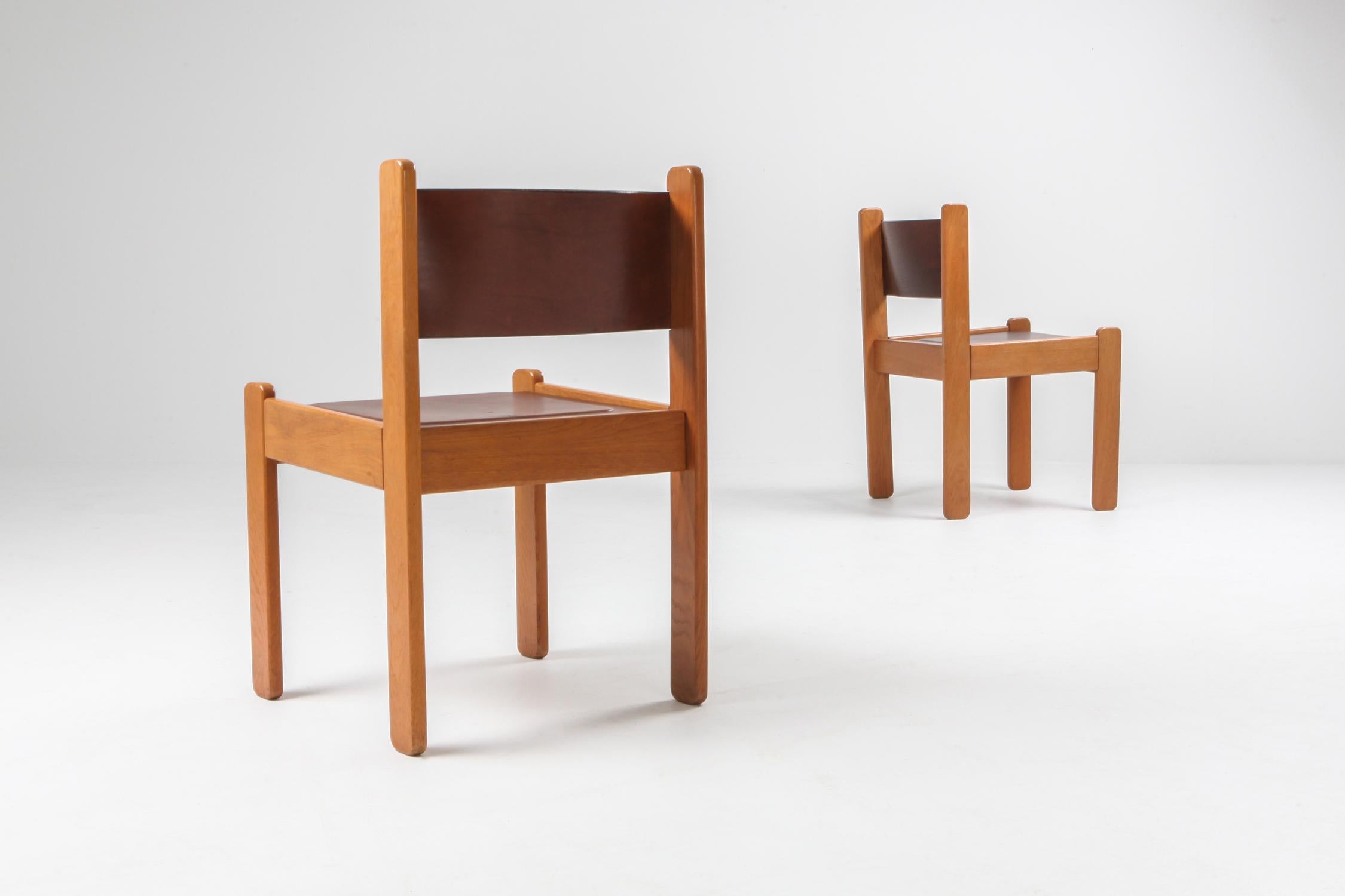 Postmodern Oak and Leather Dining Chairs 1