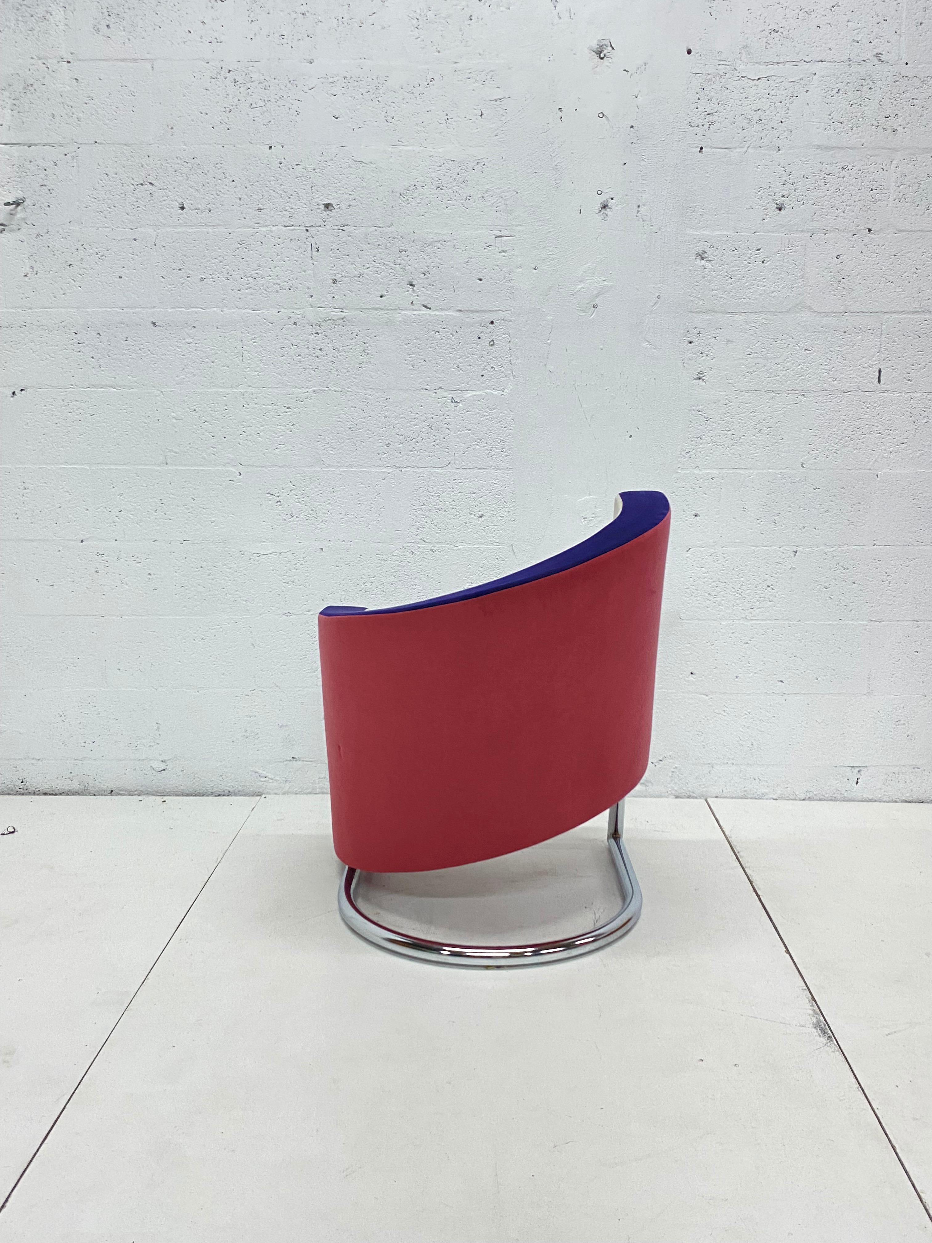 American Post Modern Opposing Club Chairs with Tubular Chrome Bases by Westnofa, a Pair