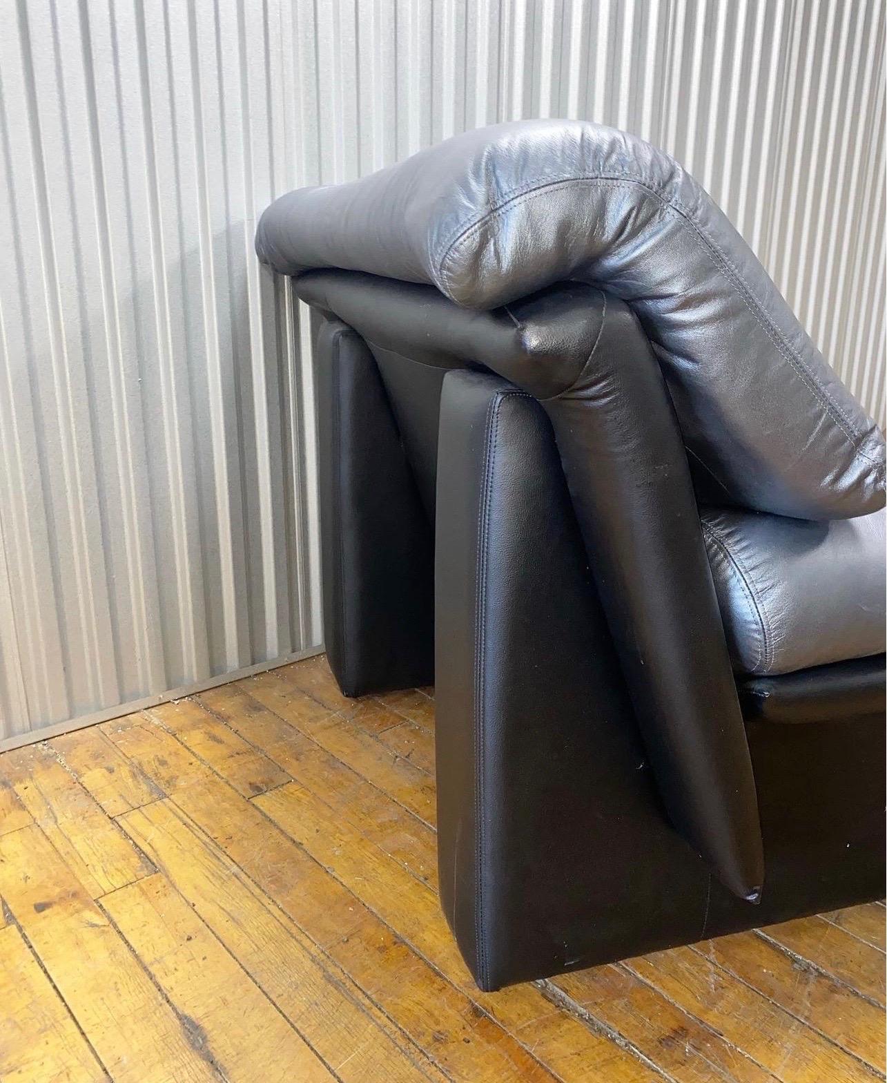 Rare Two Toned Post modern oversized genuine leather armchair by Nicoletti Salotti

Recently sourced everyone’s favorite comfy and stylish leather furniture by Nicoletti Salotti. This piece is in really great vintage condition. No rips, tears or